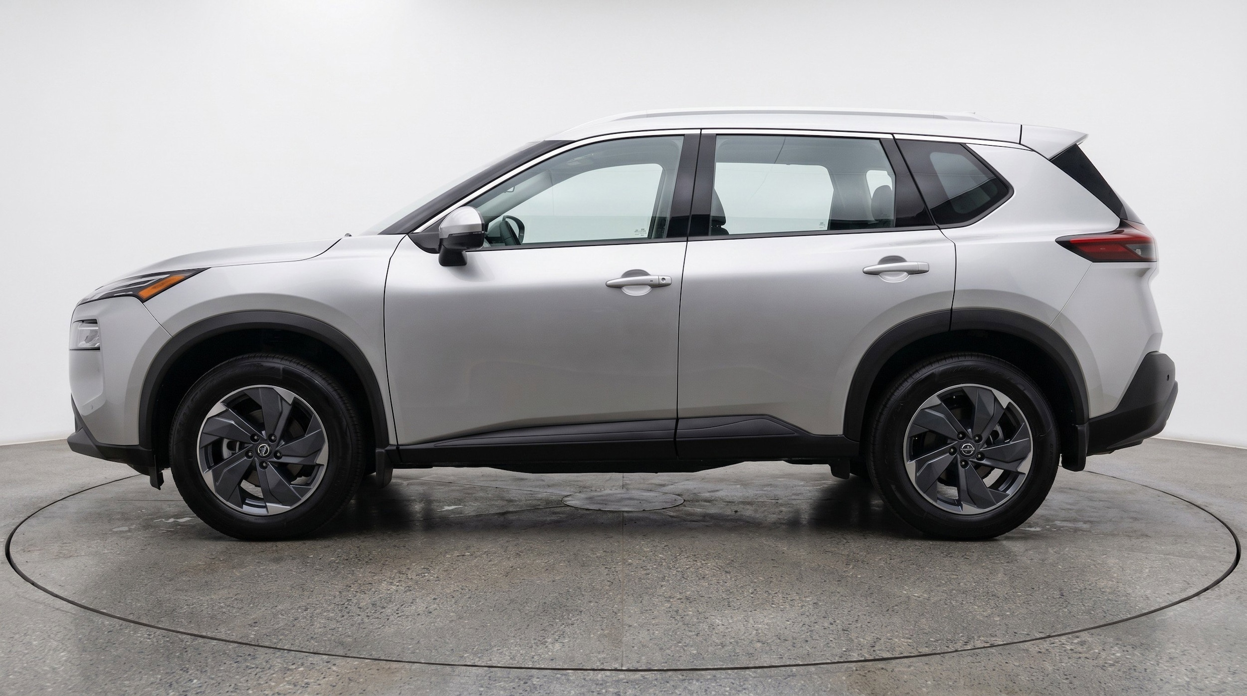 Thumbnail: 2025 Nissan Rogue - 5