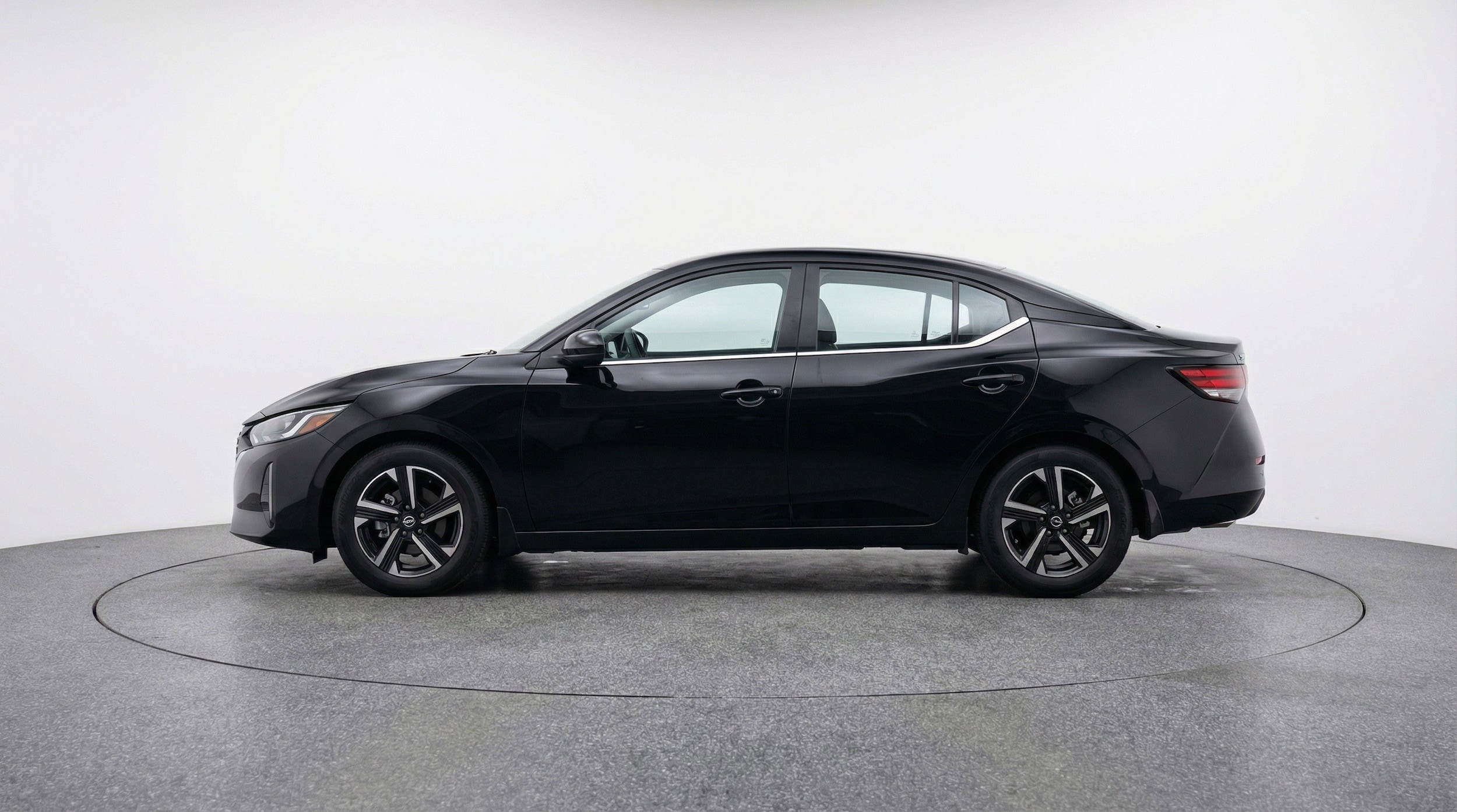 Thumbnail: 2025 Nissan Sentra - 5