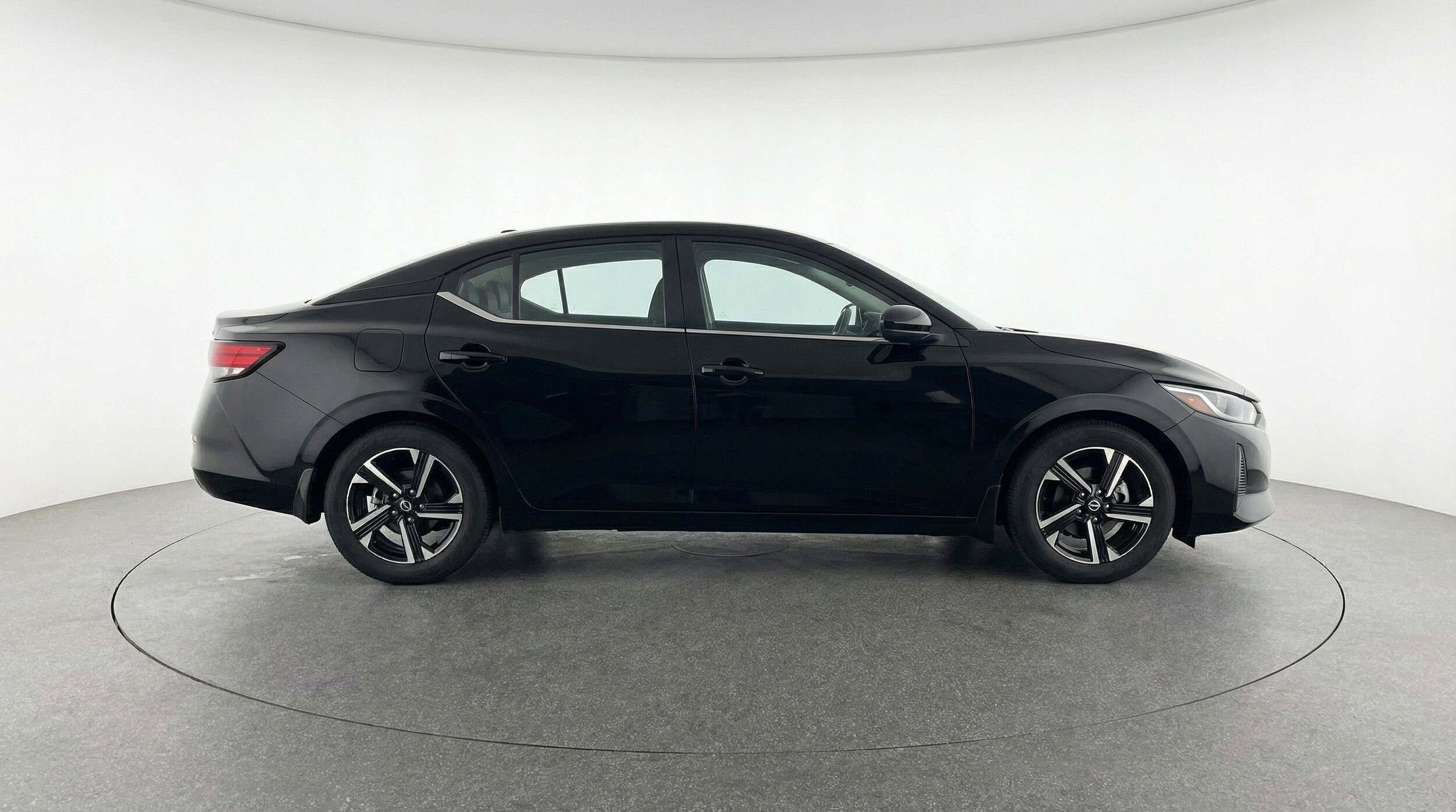 Thumbnail: 2025 Nissan Sentra - 11