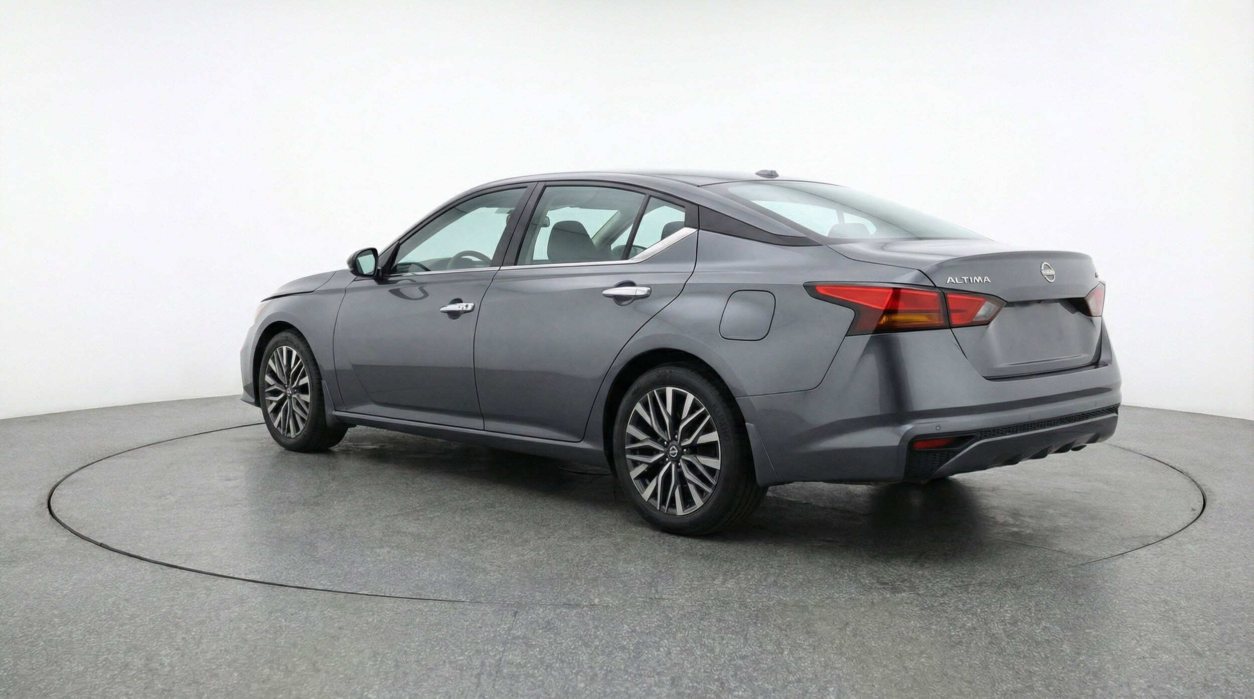 Thumbnail: 2025 Nissan Altima - 6