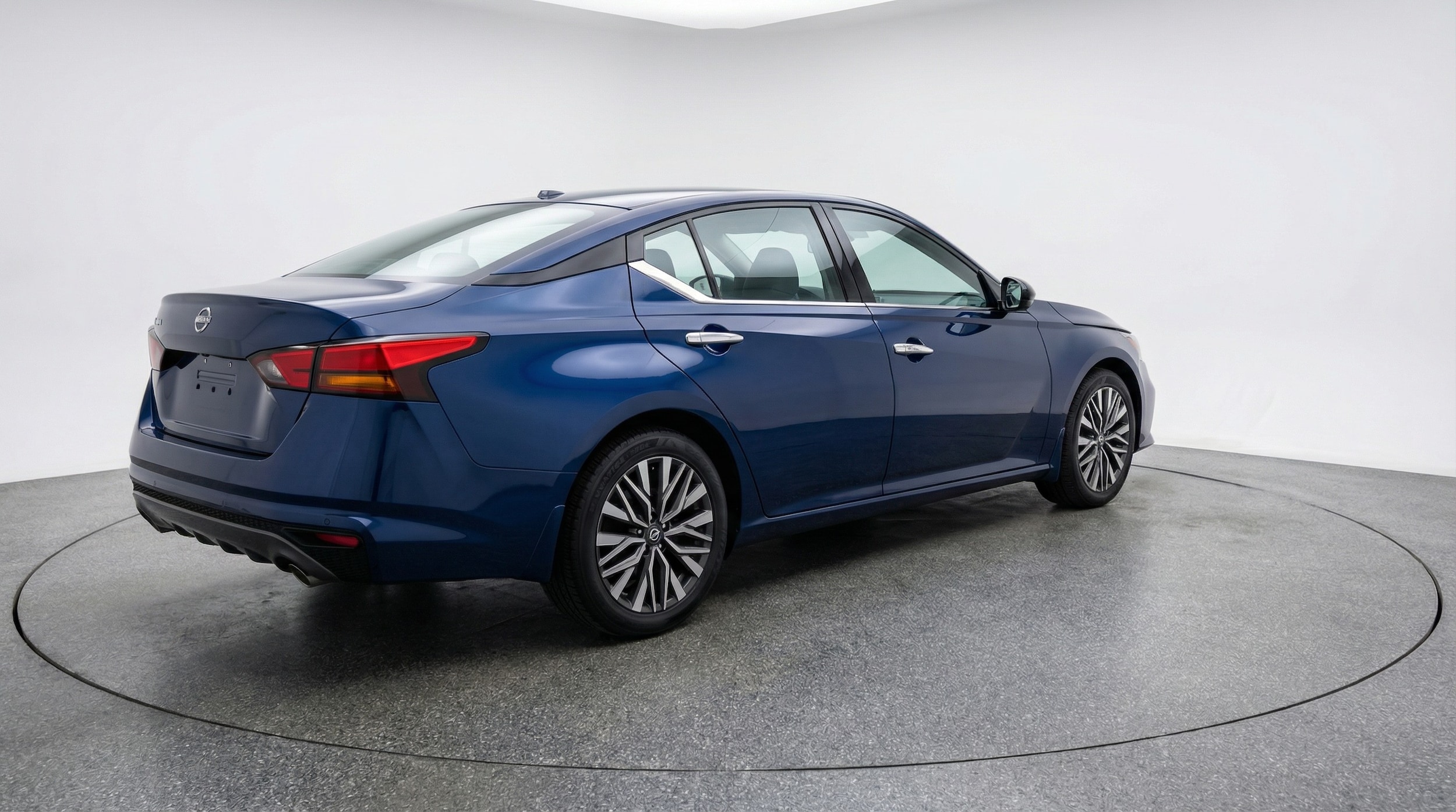 Thumbnail: 2025 Nissan Altima - 7