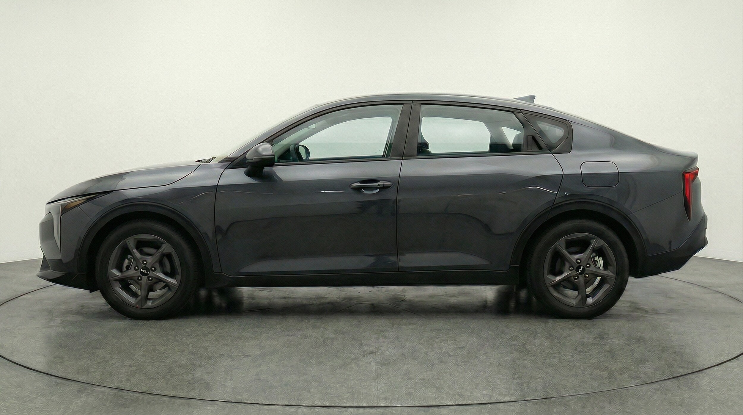 Thumbnail: 2025 Kia K4 - 4