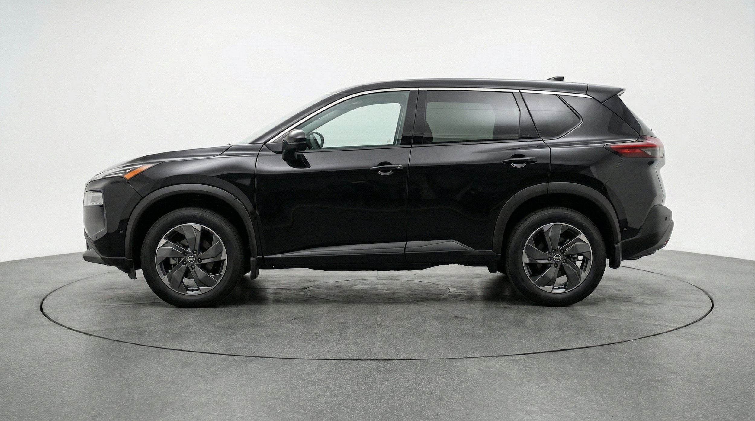 Thumbnail: 2025 Nissan Rogue - 5