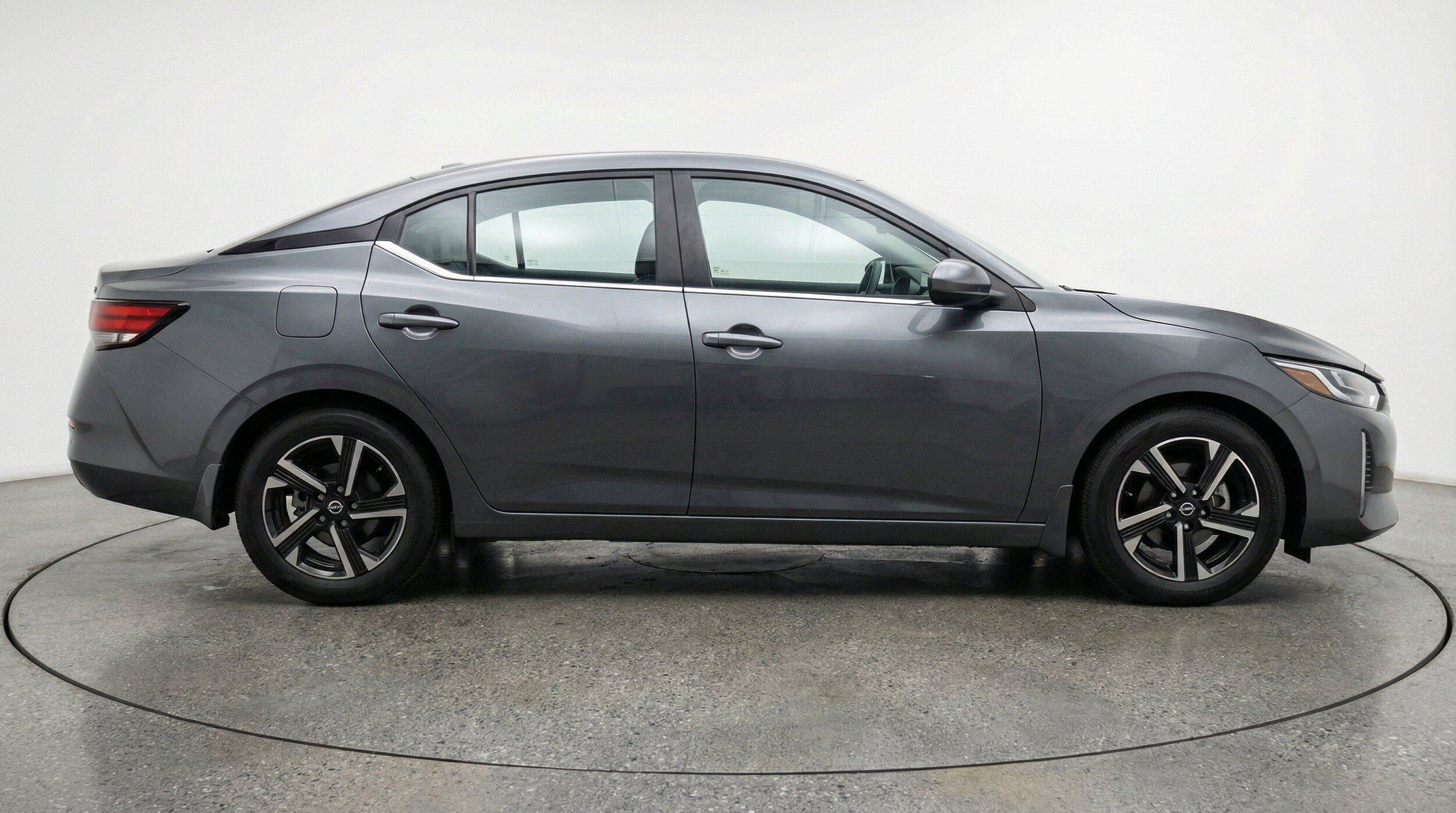 Thumbnail: 2025 Nissan Sentra - 11