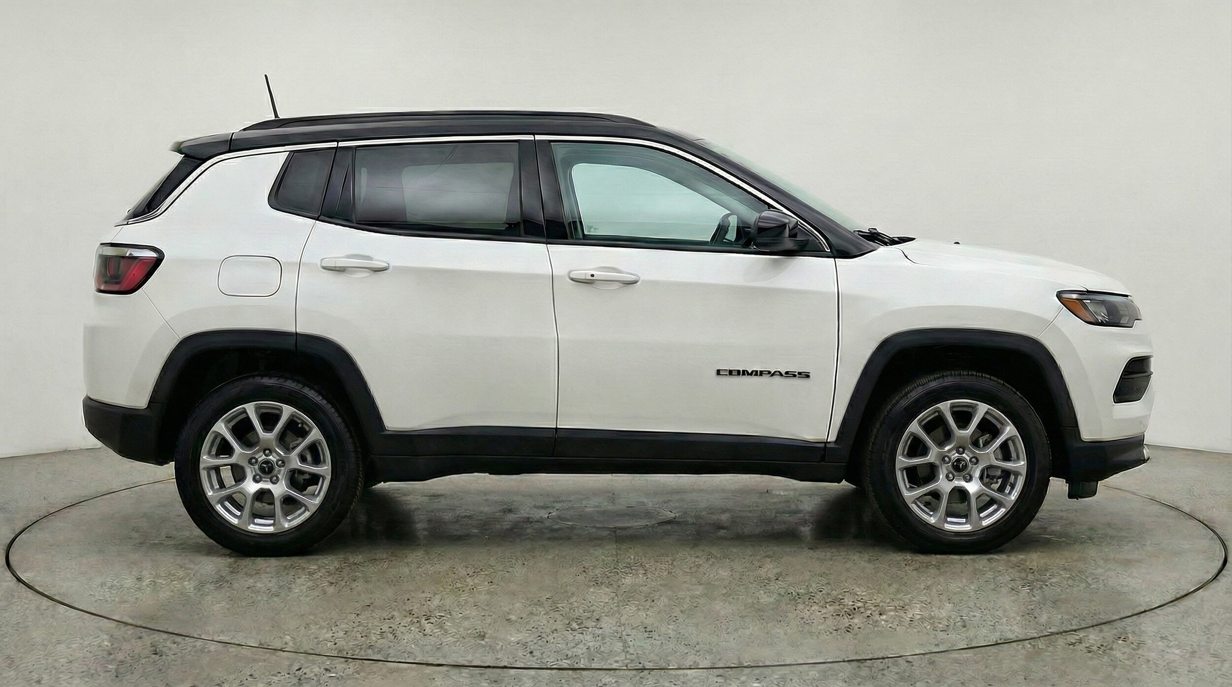 Thumbnail: 2025 Jeep Compass - 8
