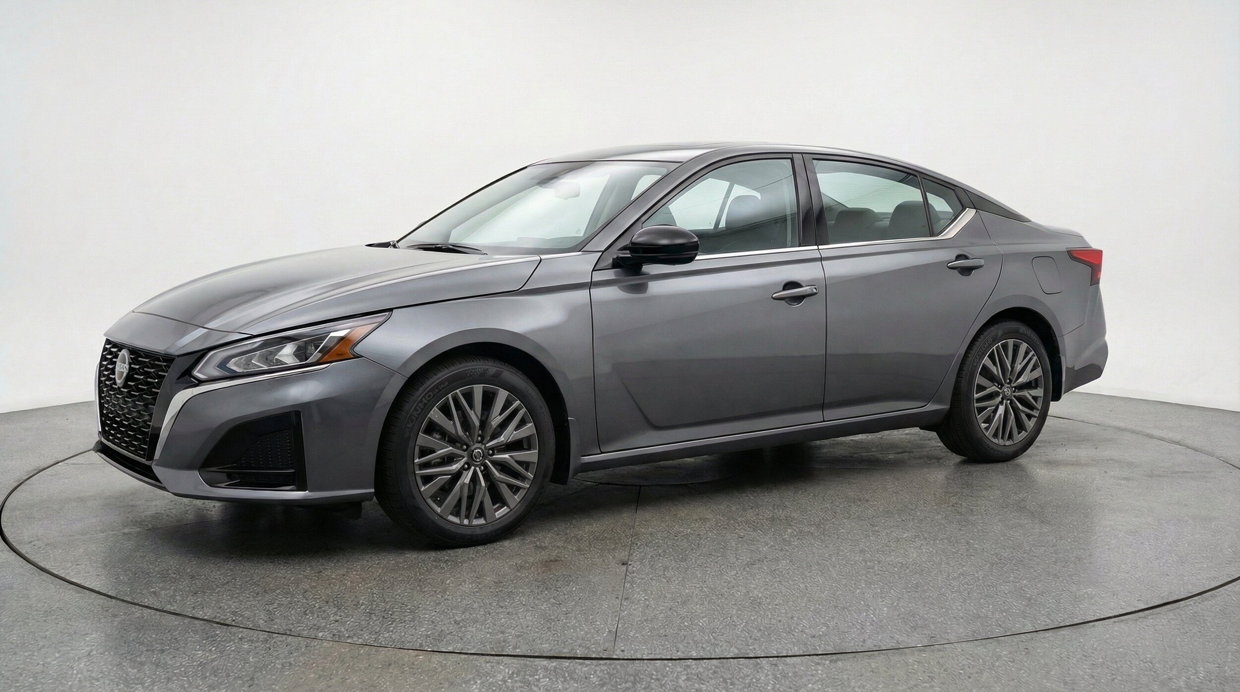 Thumbnail: 2025 Nissan Altima - 3