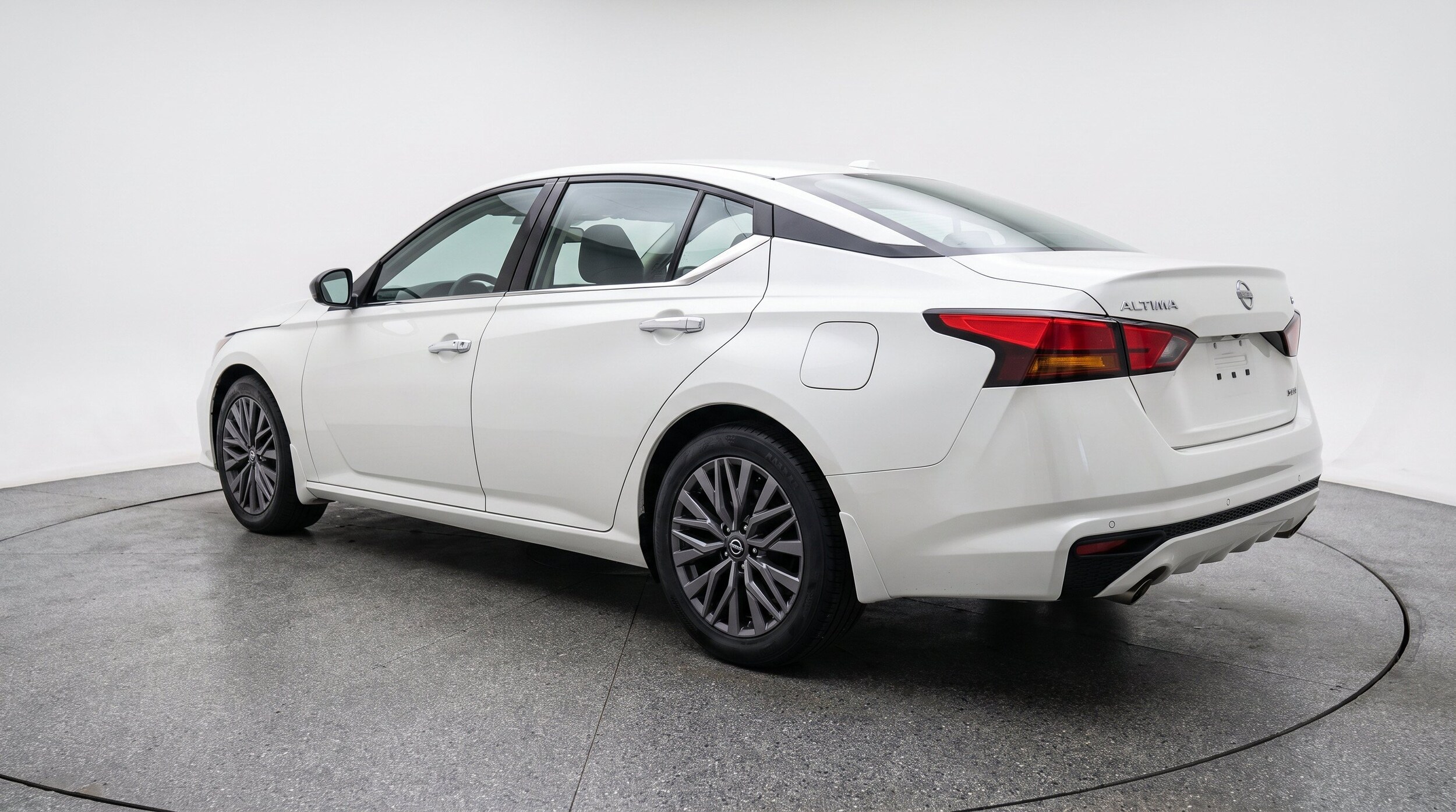Thumbnail: 2025 Nissan Altima - 6