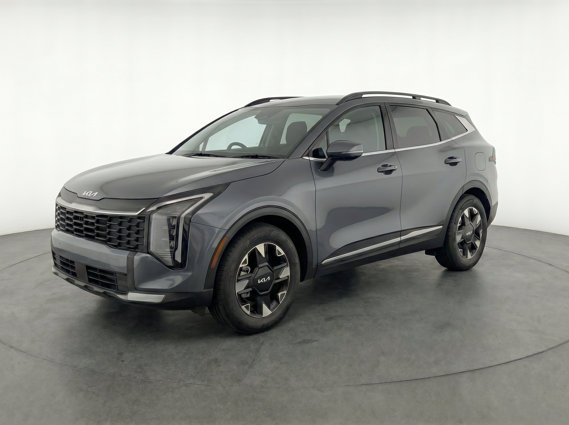 Thumbnail: 2026 Kia Sportage - 3