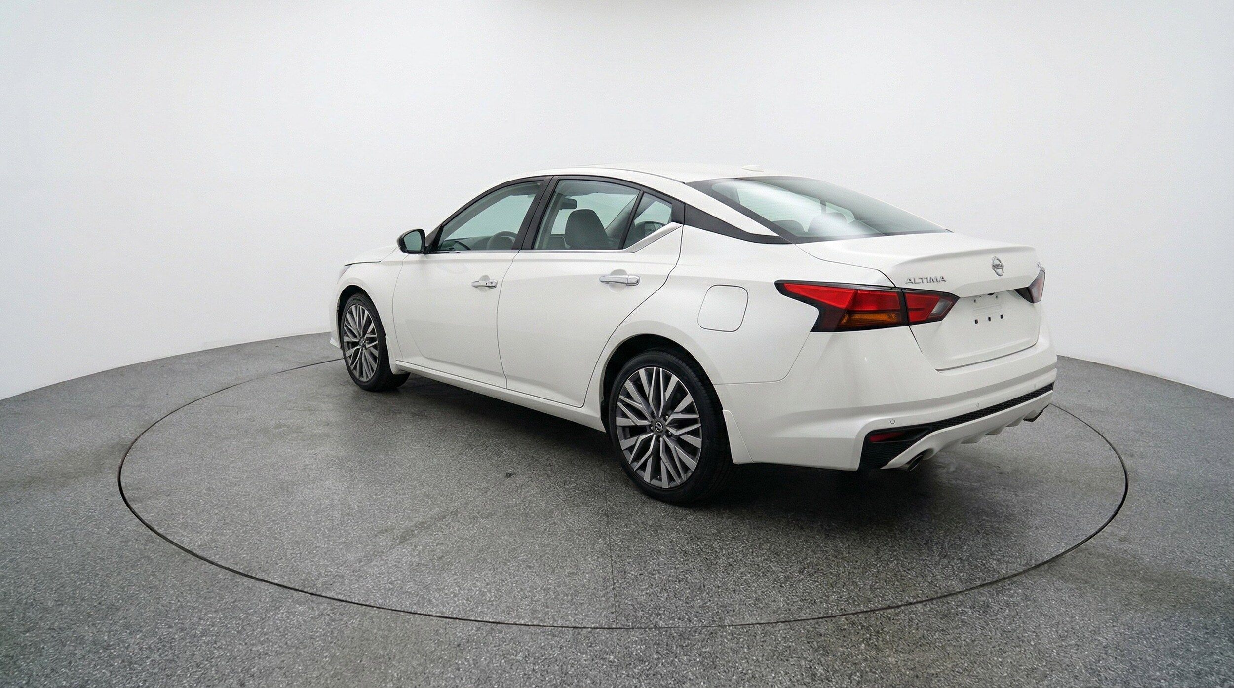 Thumbnail: 2025 Nissan Altima - 6