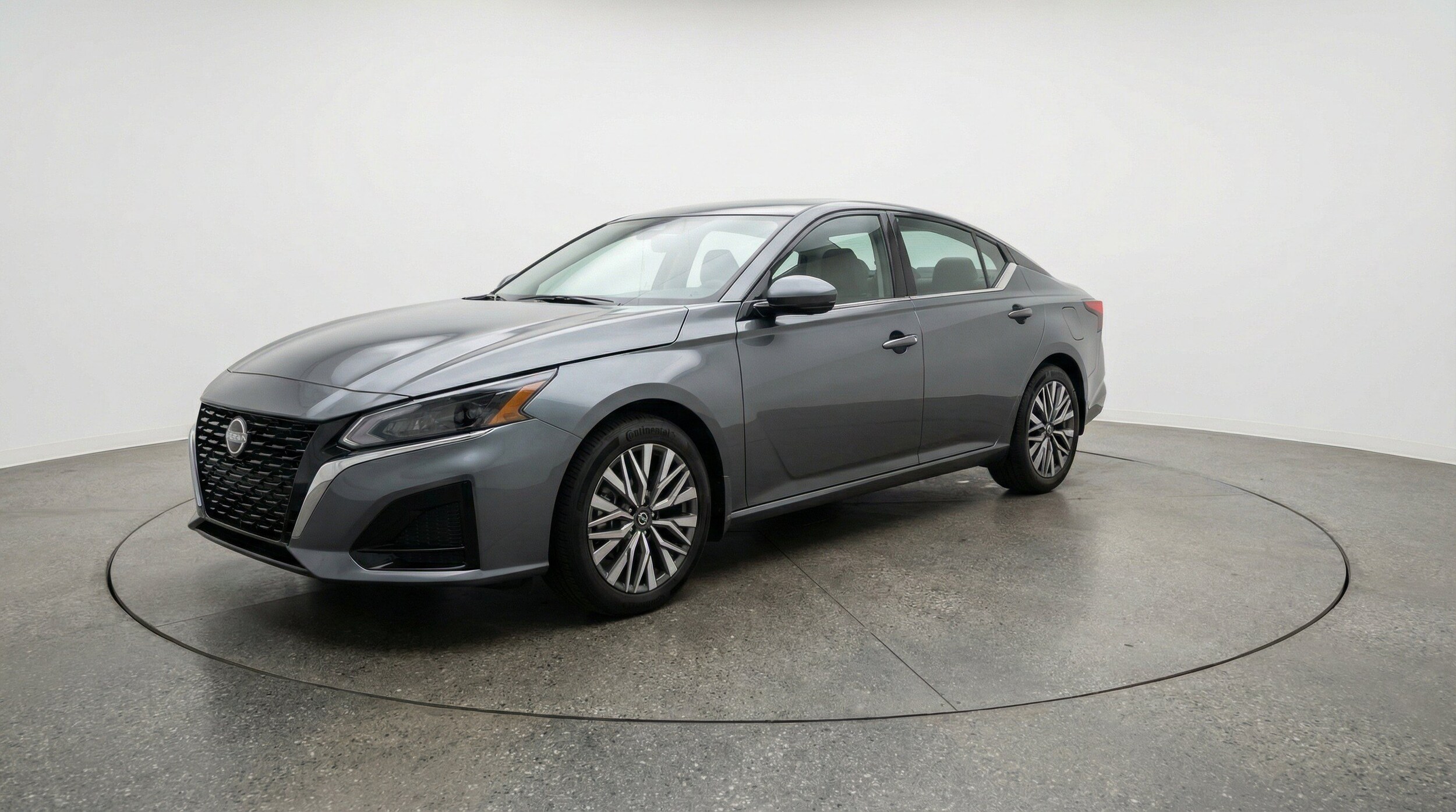 Thumbnail: 2025 Nissan Altima - 3