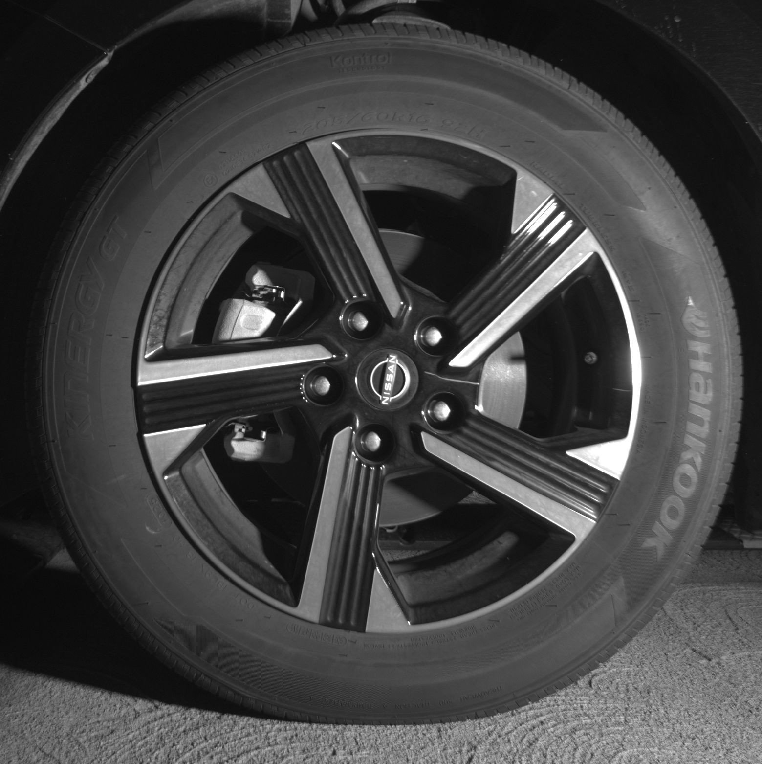 Thumbnail: 2025 Nissan Sentra - 12