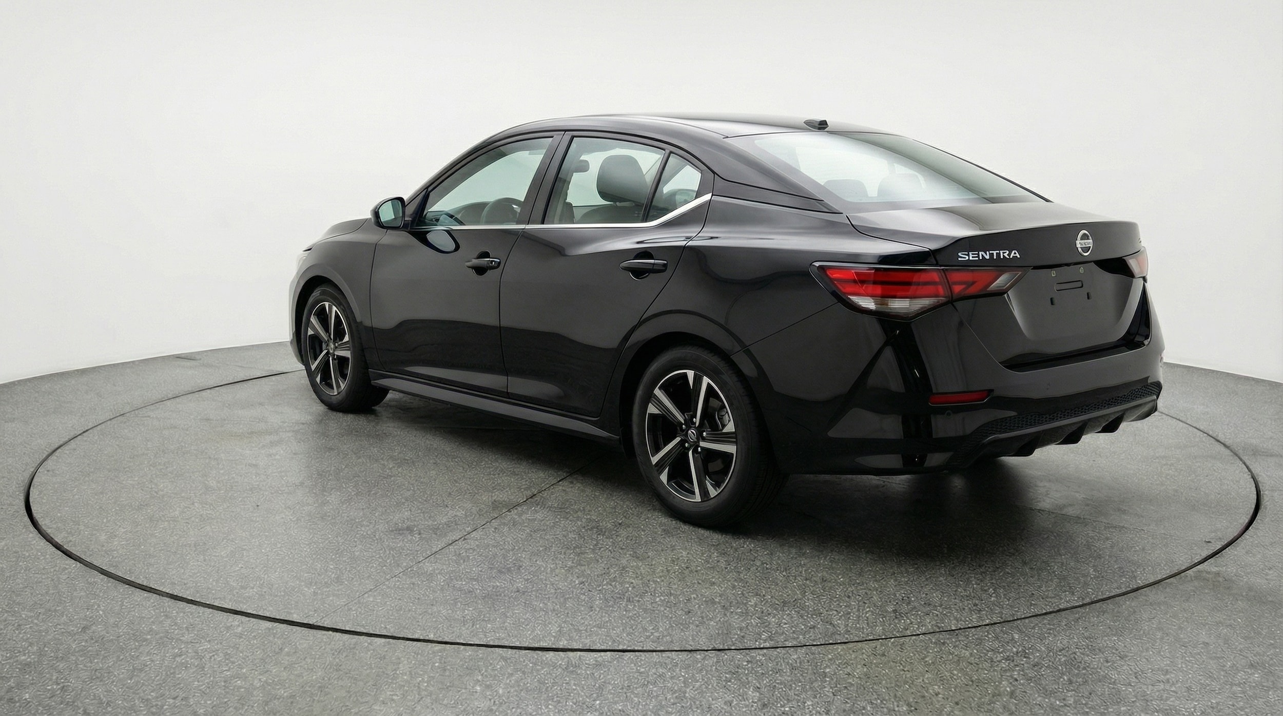 Thumbnail: 2025 Nissan Sentra - 5