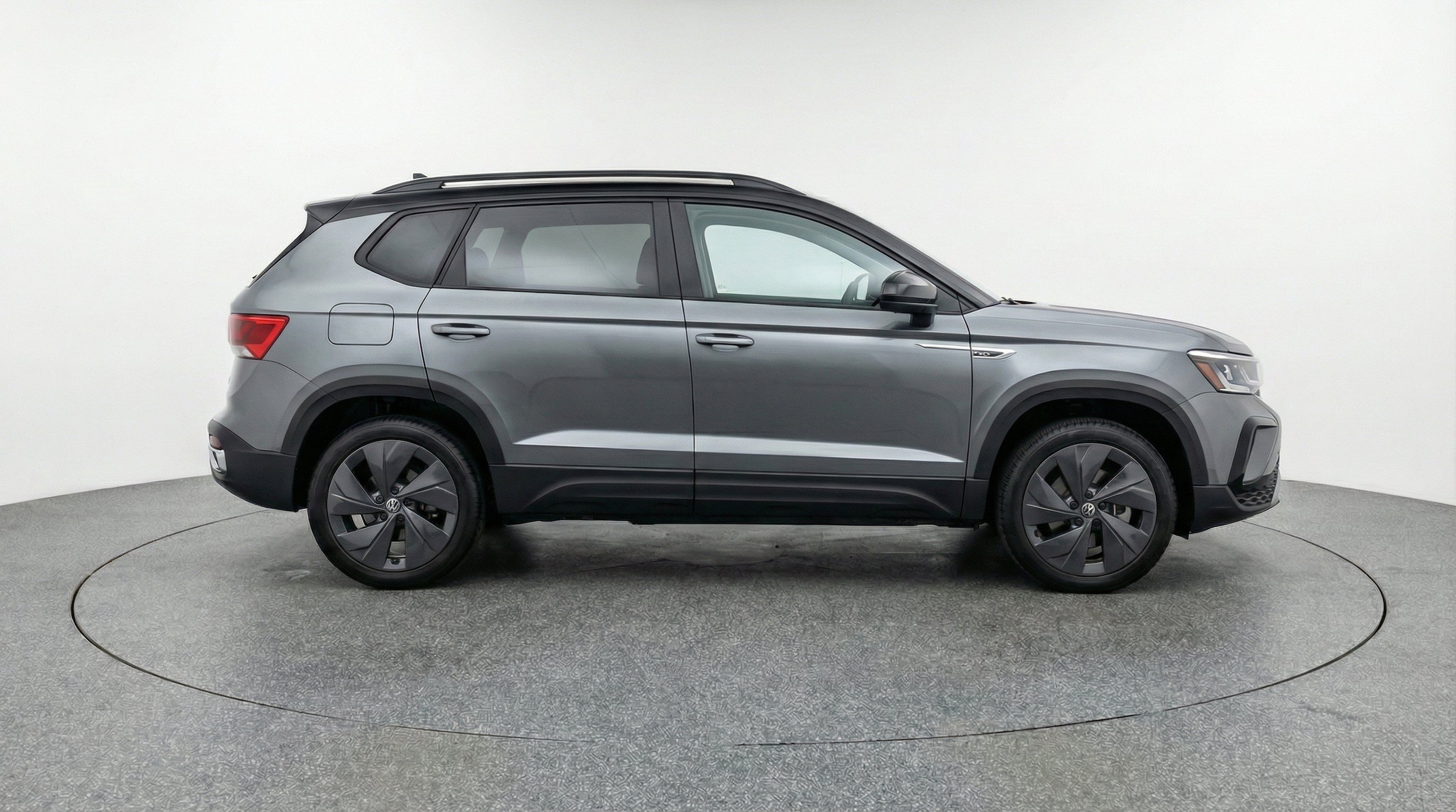 Thumbnail: 2026 Volkswagen Taos - 10