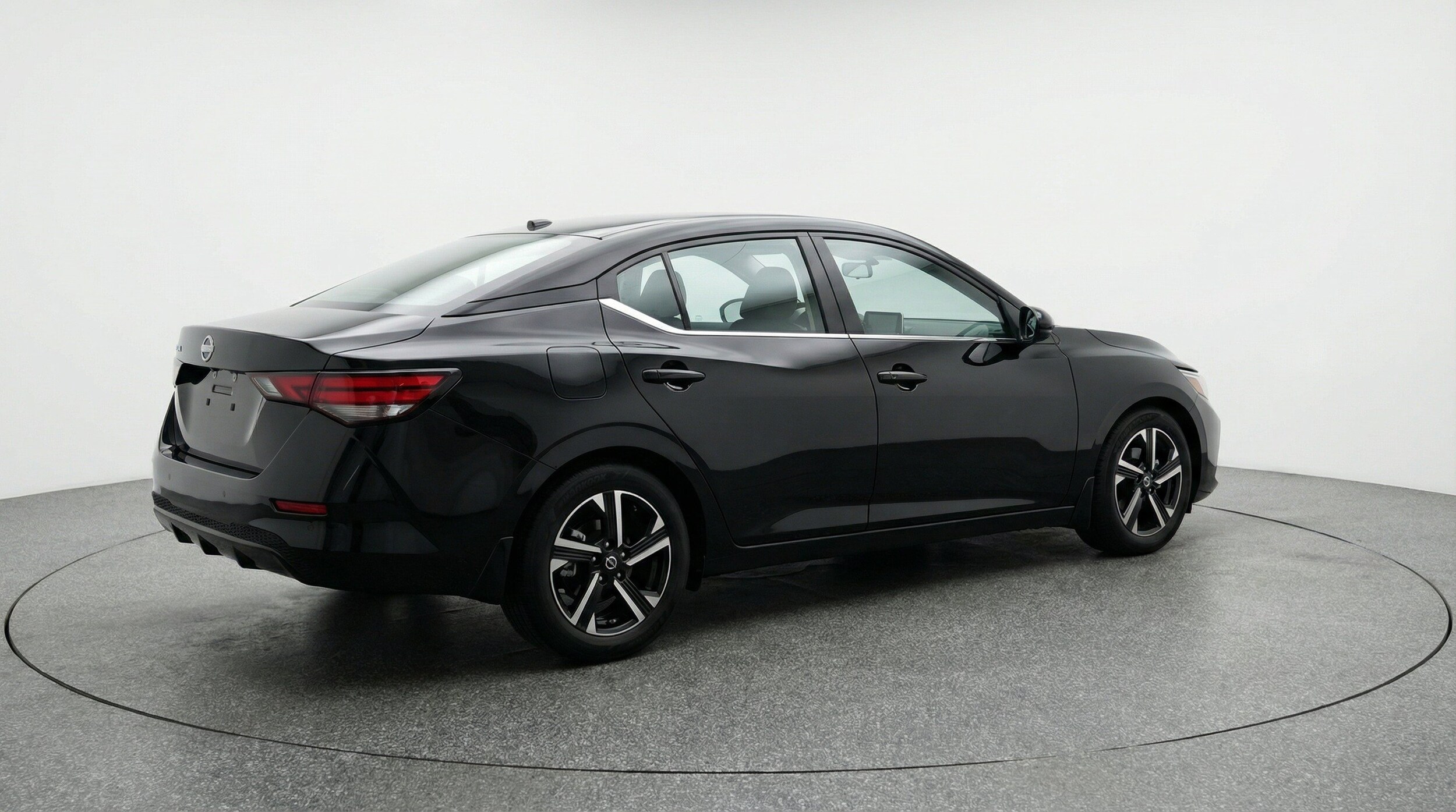 Thumbnail: 2025 Nissan Sentra - 9