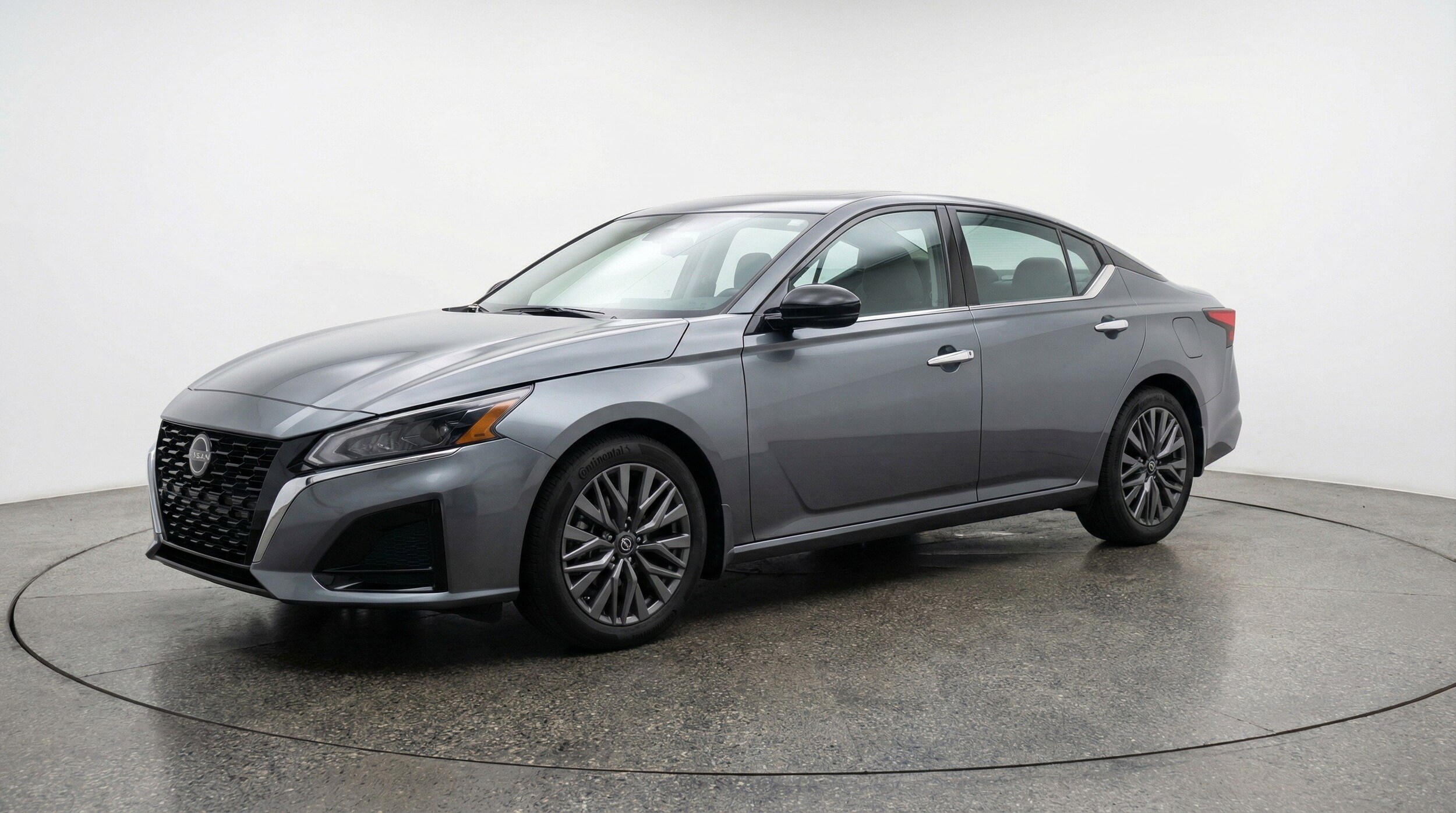 Thumbnail: 2025 Nissan Altima - 3