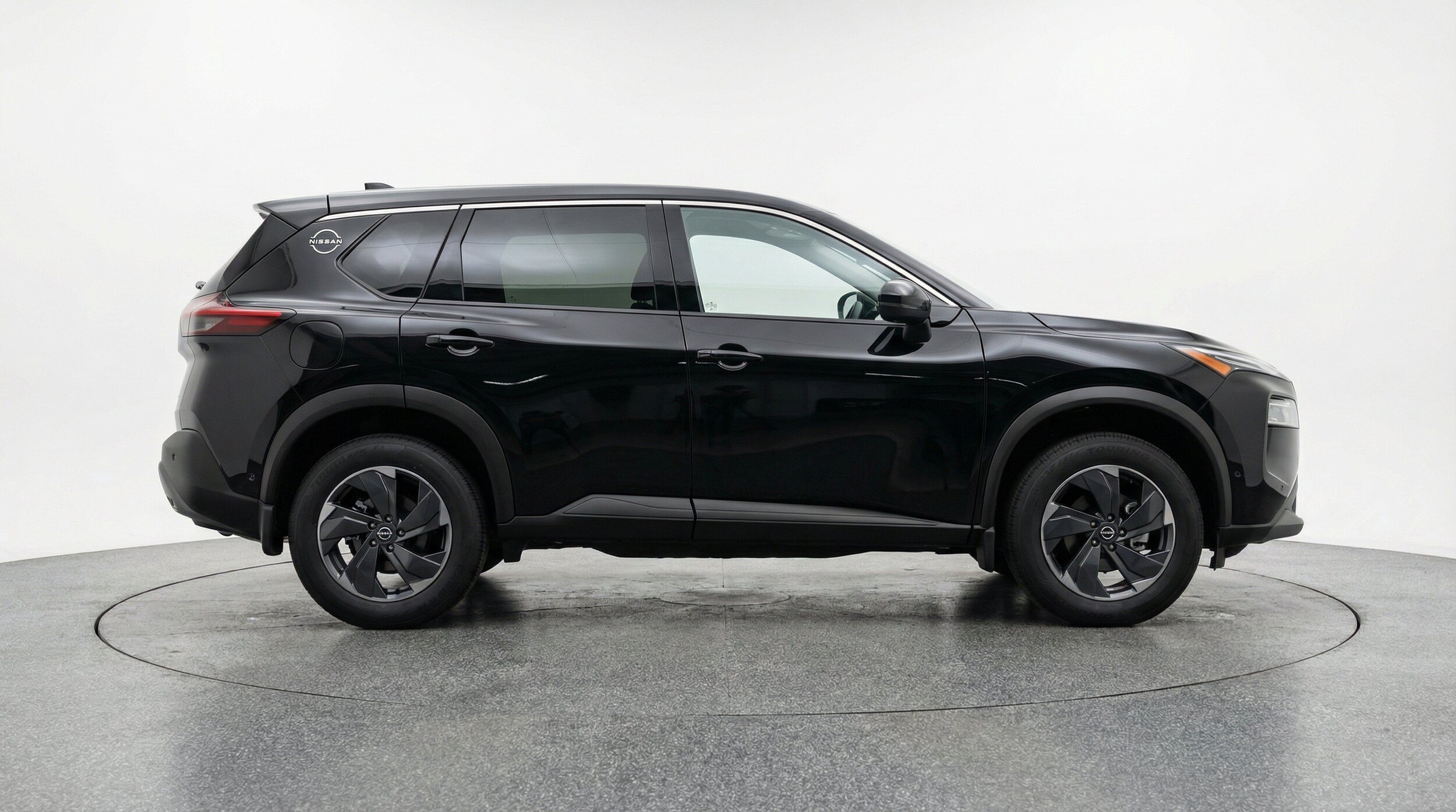 Thumbnail: 2025 Nissan Rogue - 10