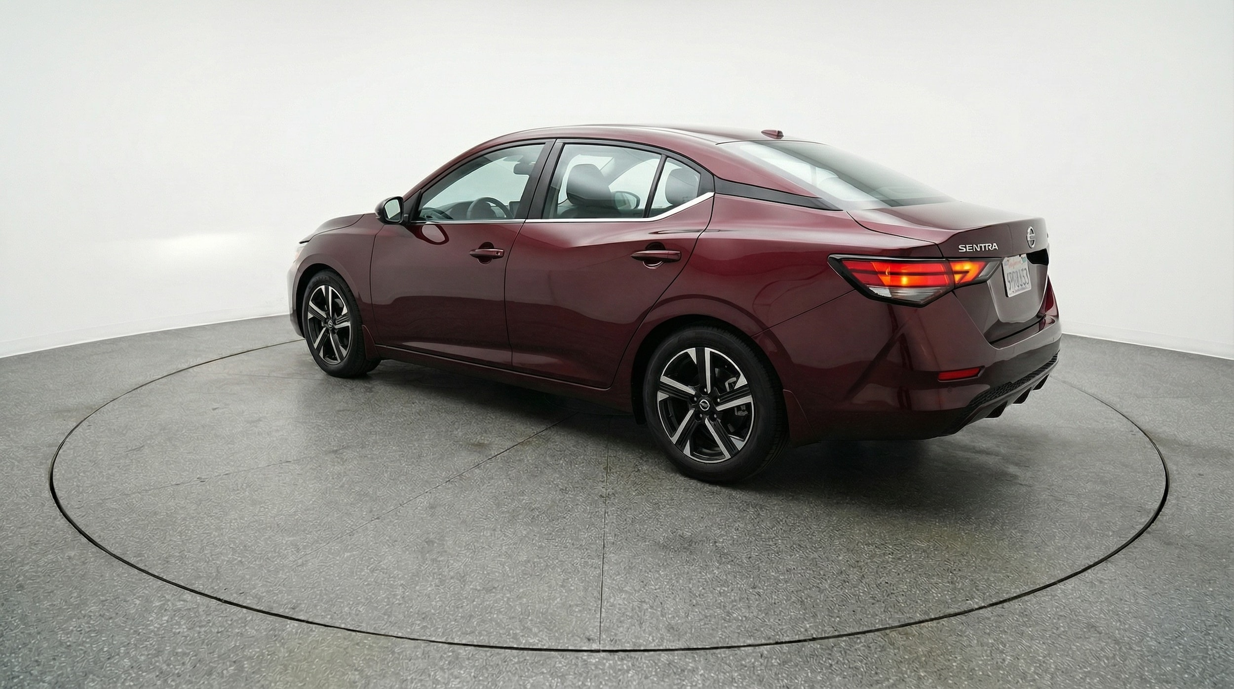 Thumbnail: 2025 Nissan Sentra - 5