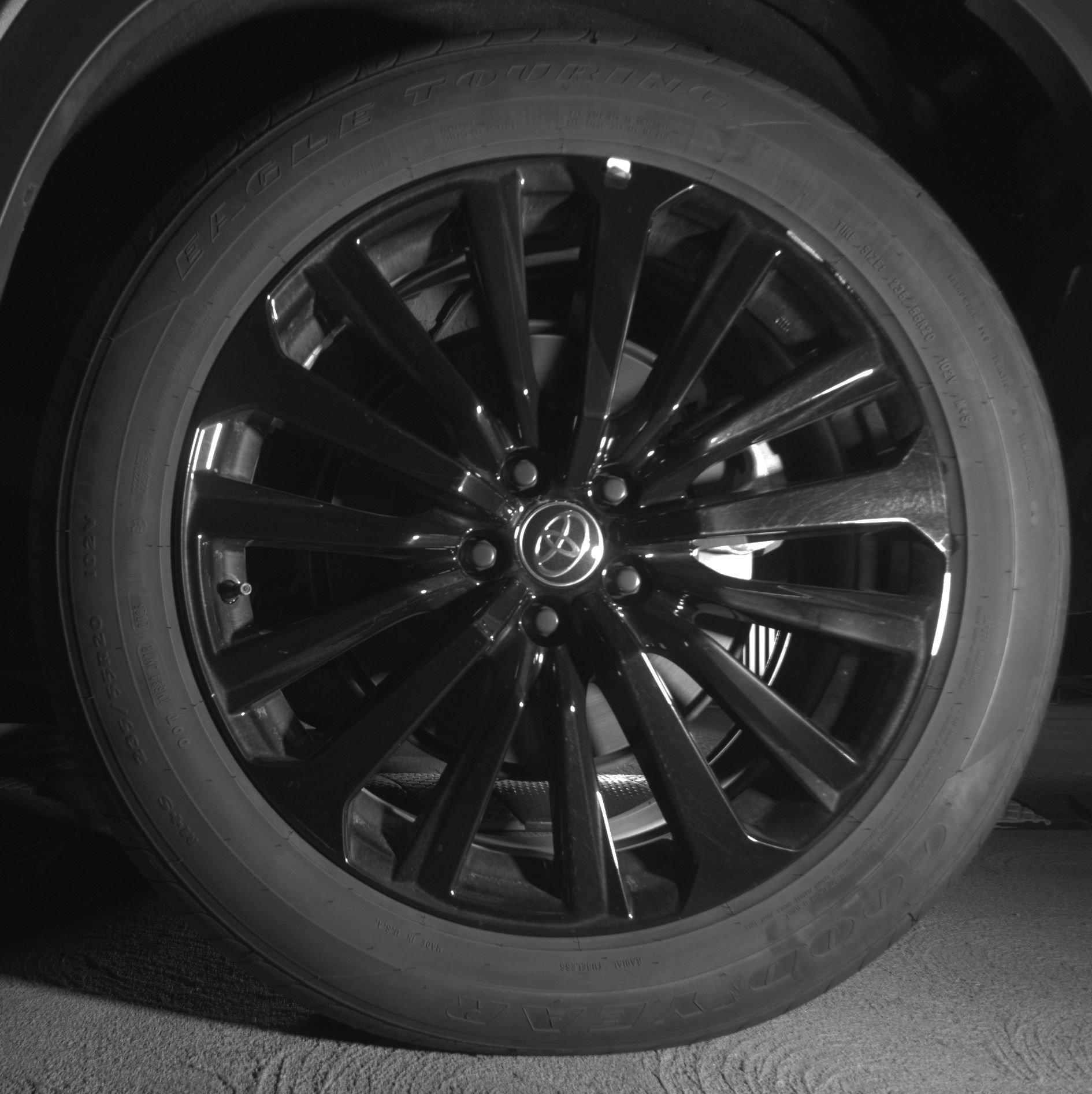 Thumbnail: 2025 Toyota Highlander - 14