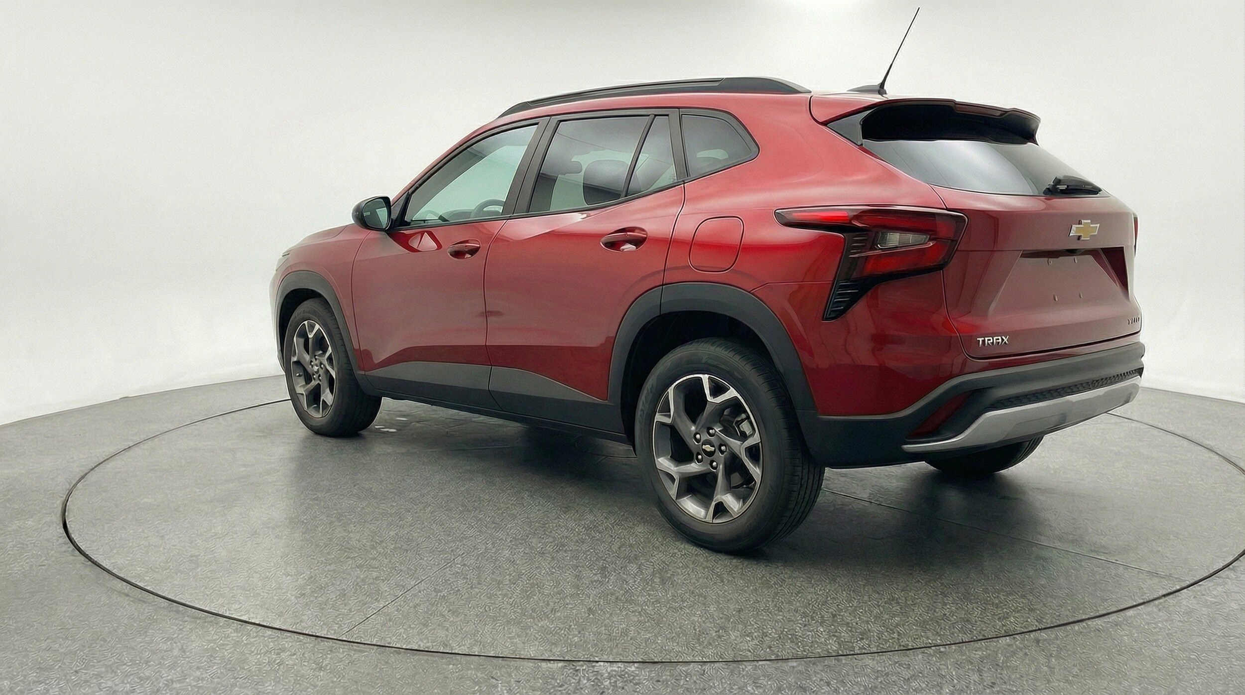 Thumbnail: 2025 Chevrolet Trax - 6