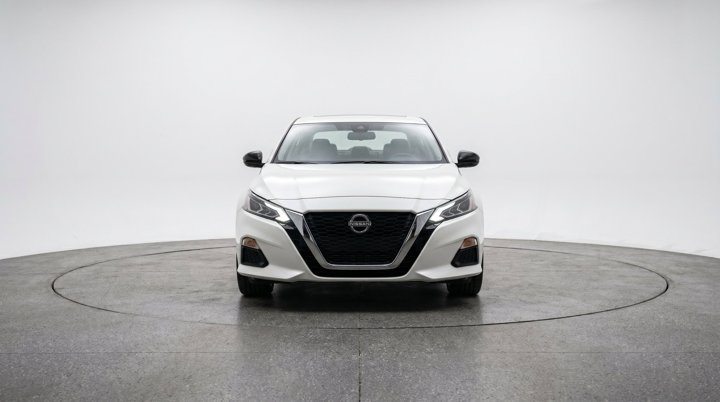 Thumbnail: 2025 Nissan Altima - 2