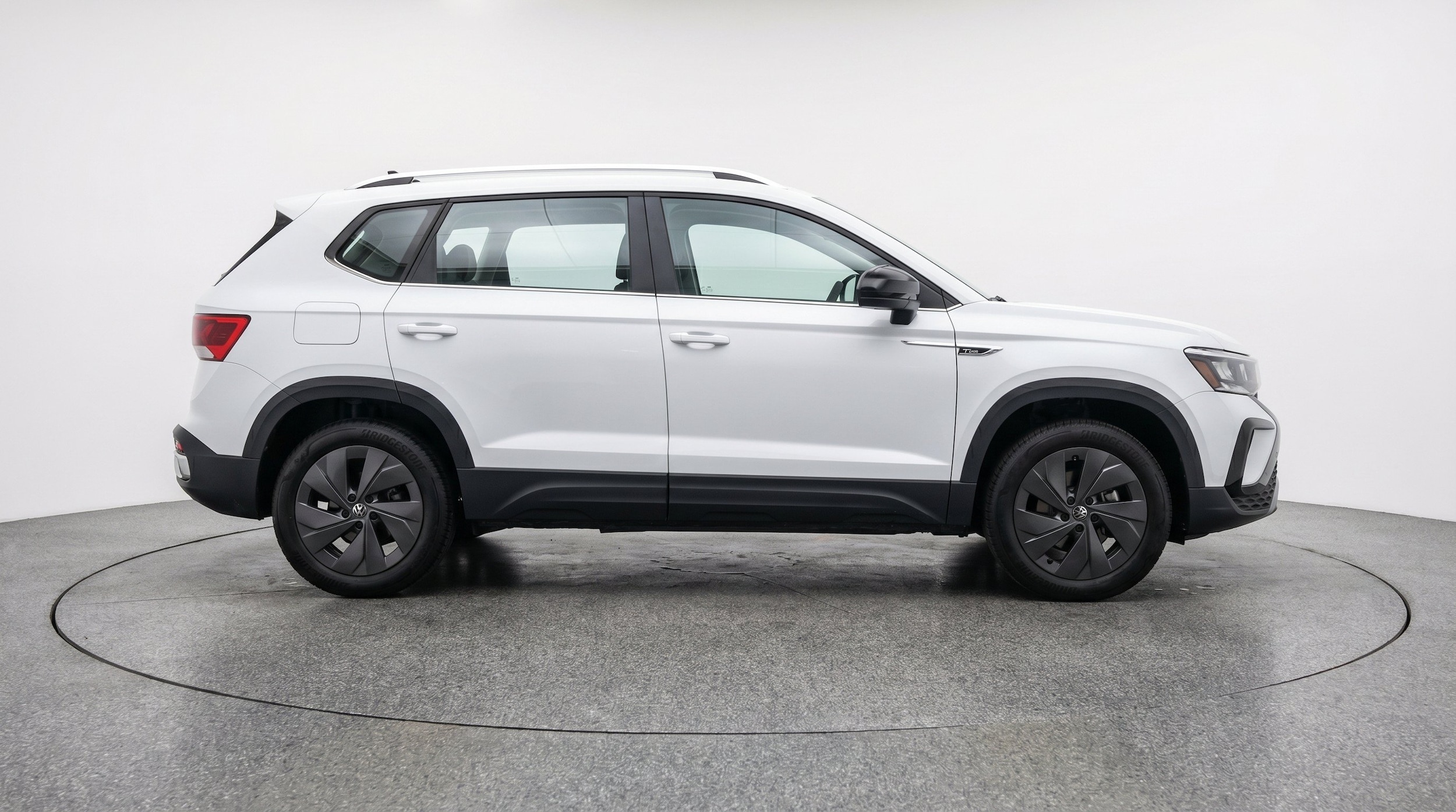 Thumbnail: 2026 Volkswagen Taos - 11
