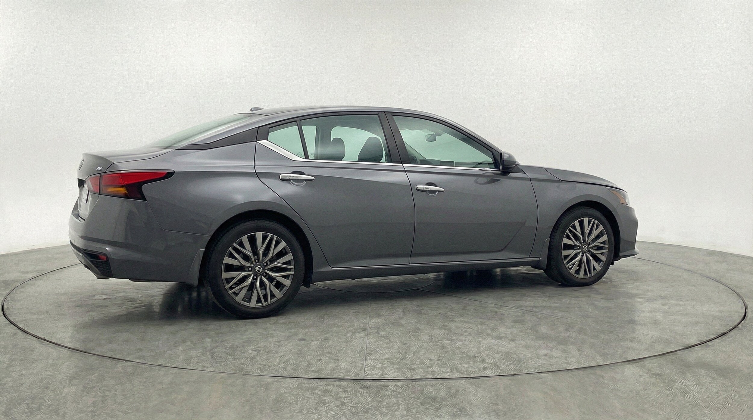 Thumbnail: 2025 Nissan Altima - 9