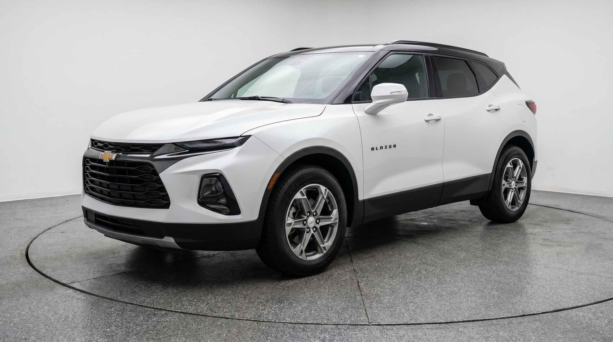 Thumbnail: 2026 Chevrolet Blazer - 3