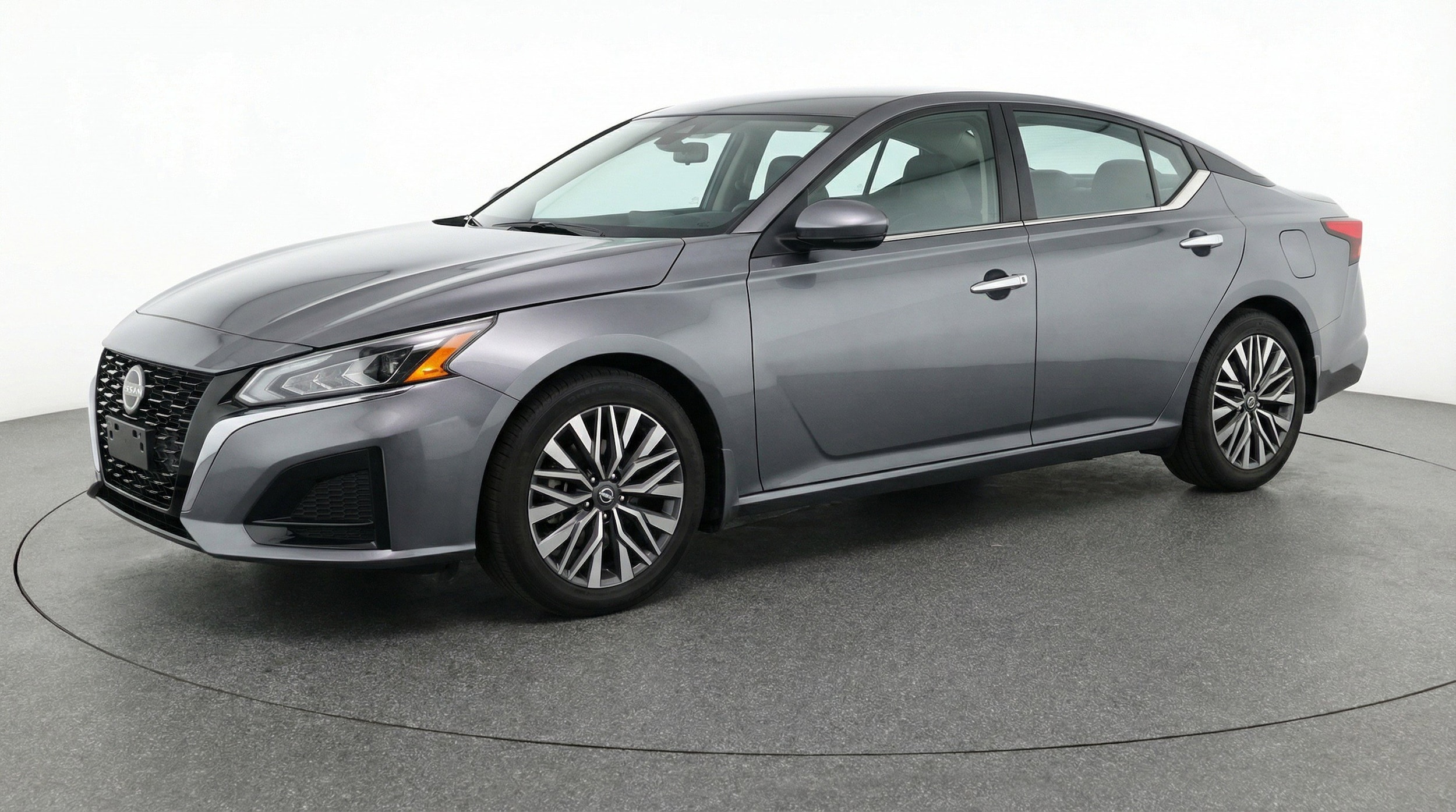 Thumbnail: 2025 Nissan Altima - 3