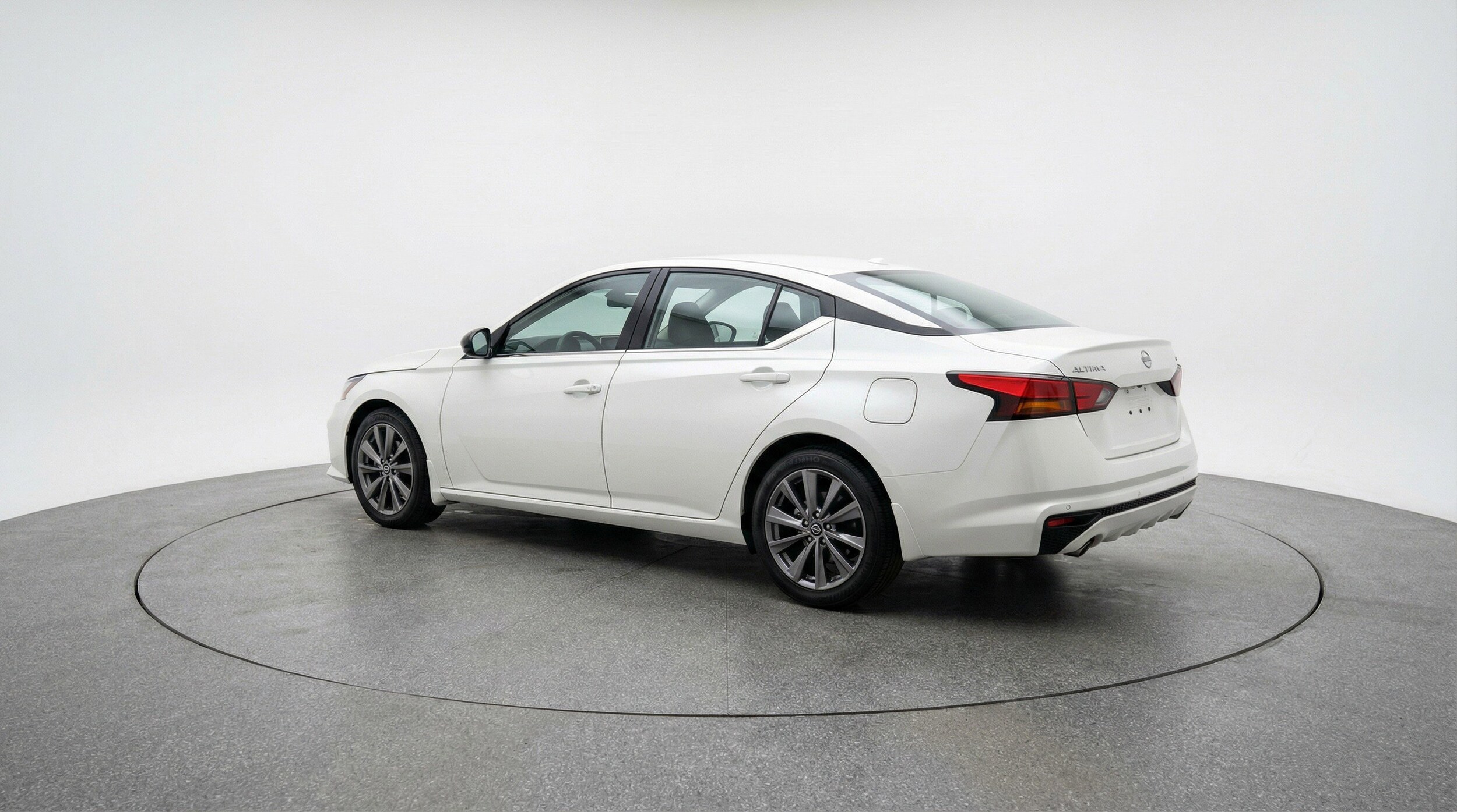 Thumbnail: 2025 Nissan Altima - 6