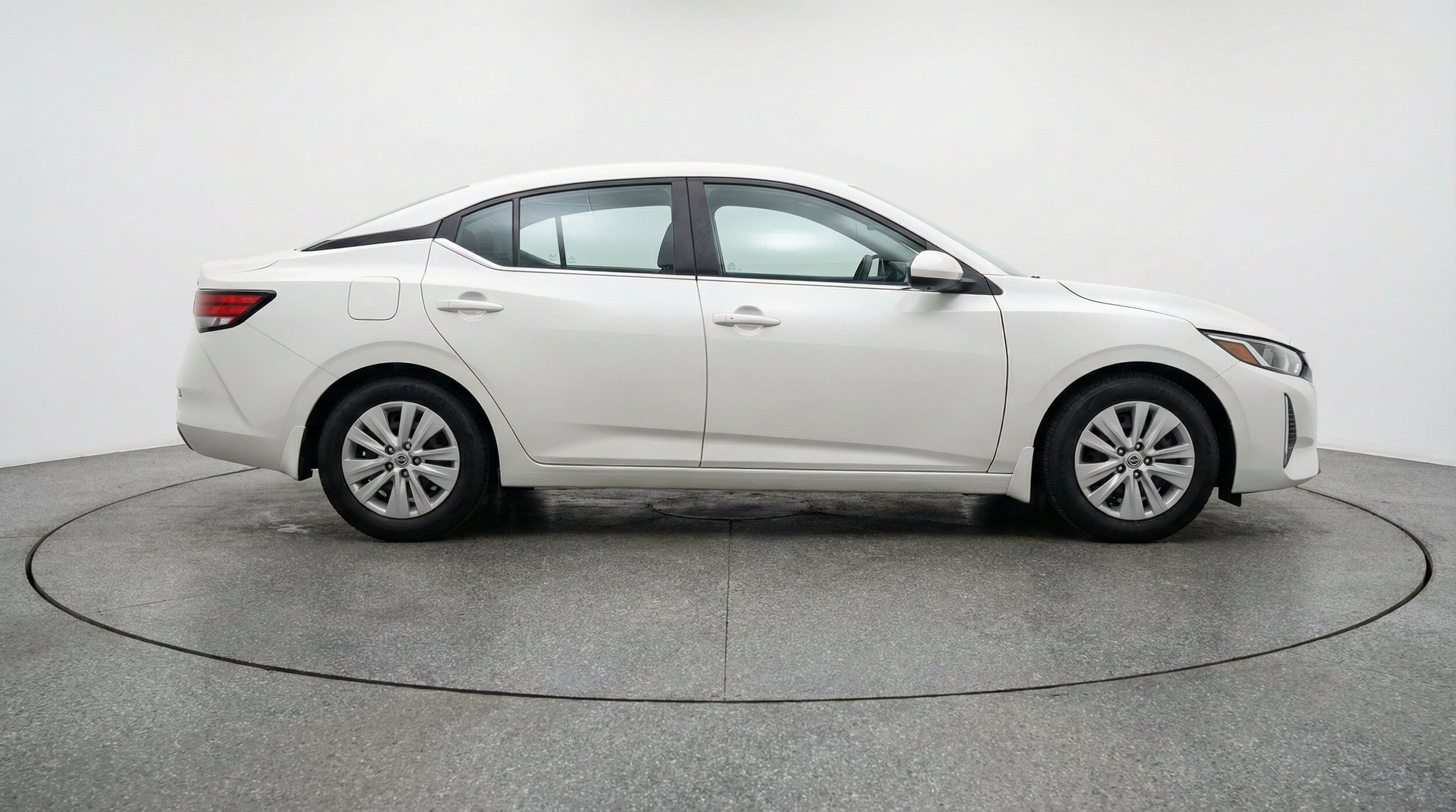 Thumbnail: 2025 Nissan Sentra - 11