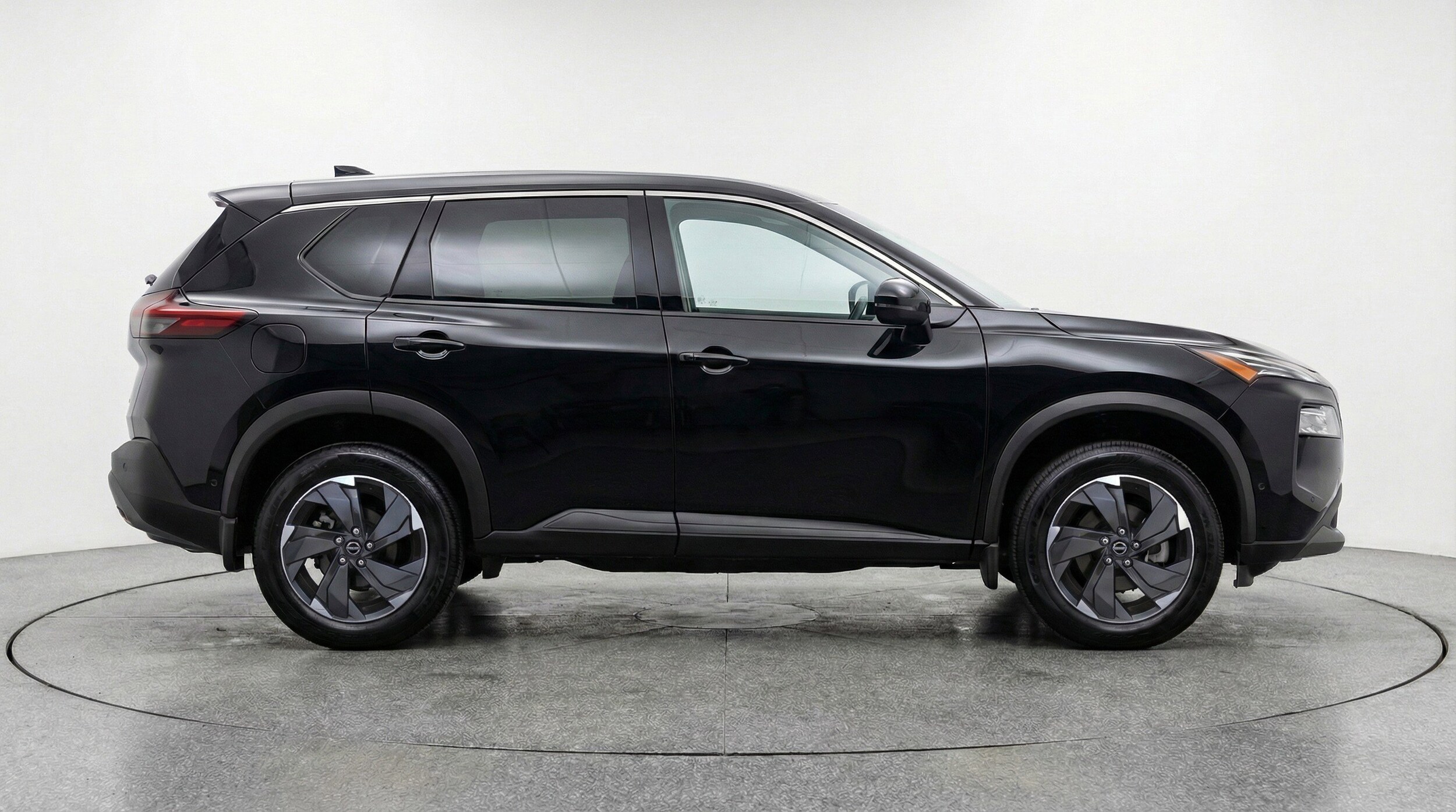 Thumbnail: 2025 Nissan Rogue - 11