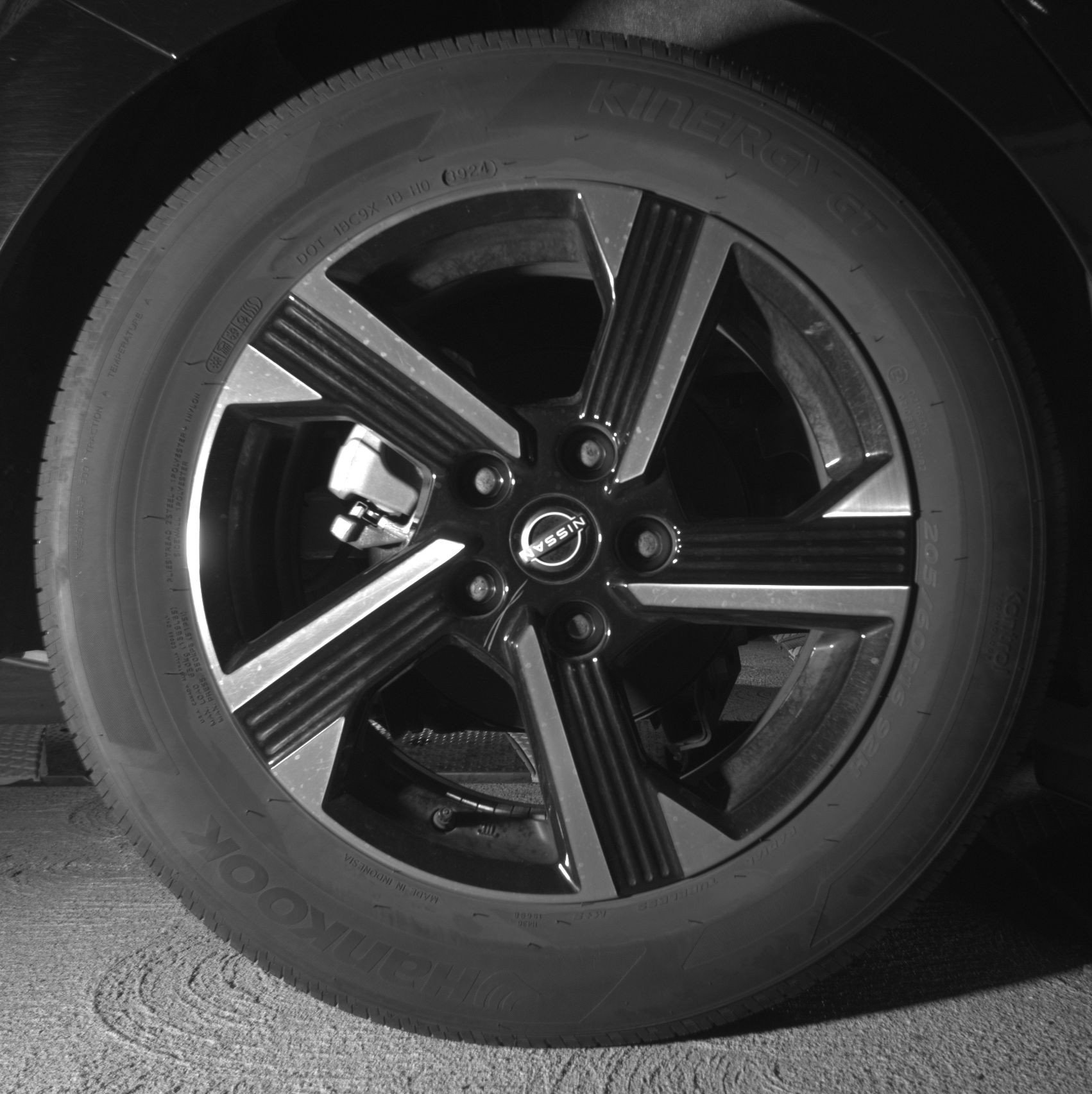 Thumbnail: 2025 Nissan Sentra - 15