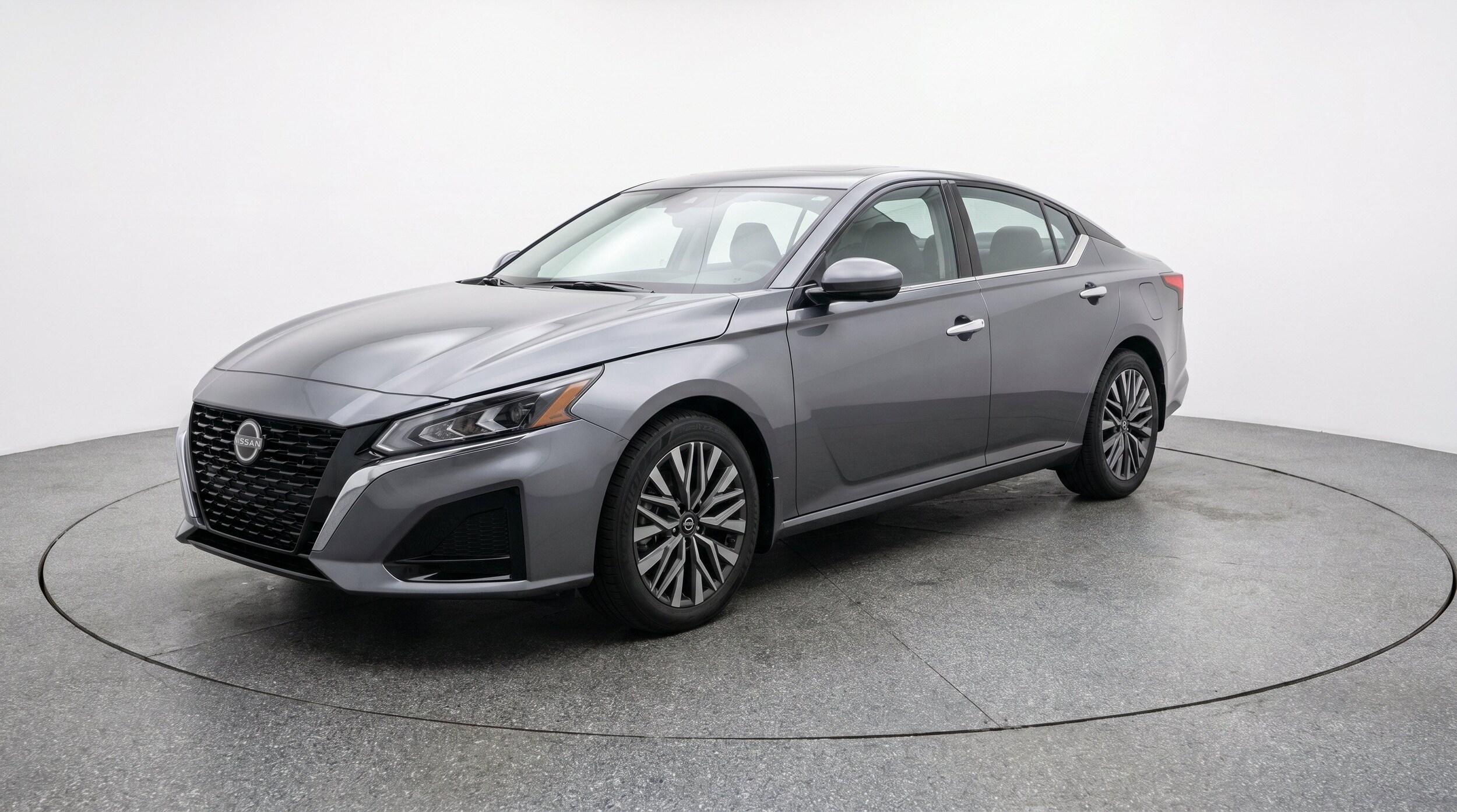 Thumbnail: 2025 Nissan Altima - 3
