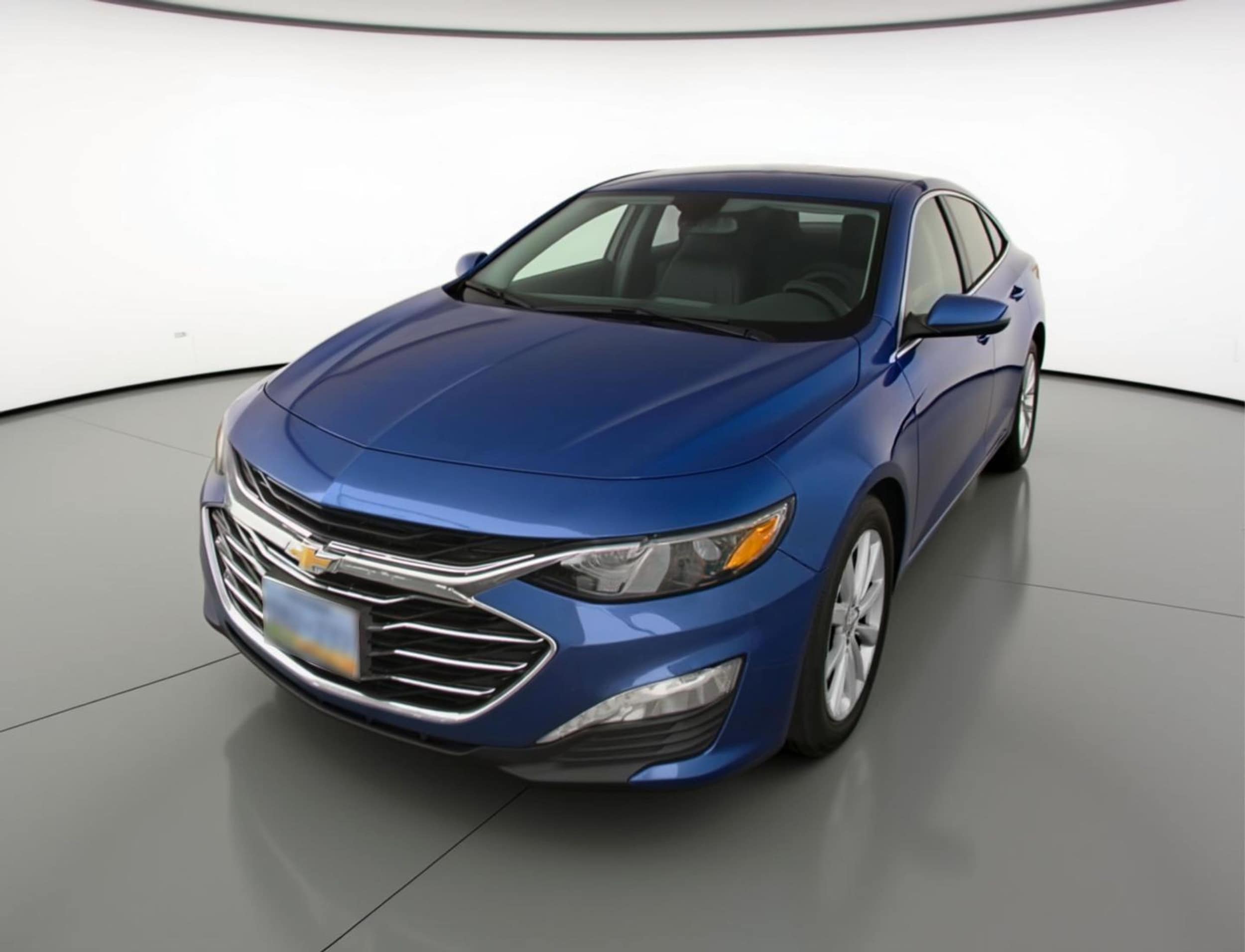 Thumbnail: 2024 Chevrolet Malibu - 3