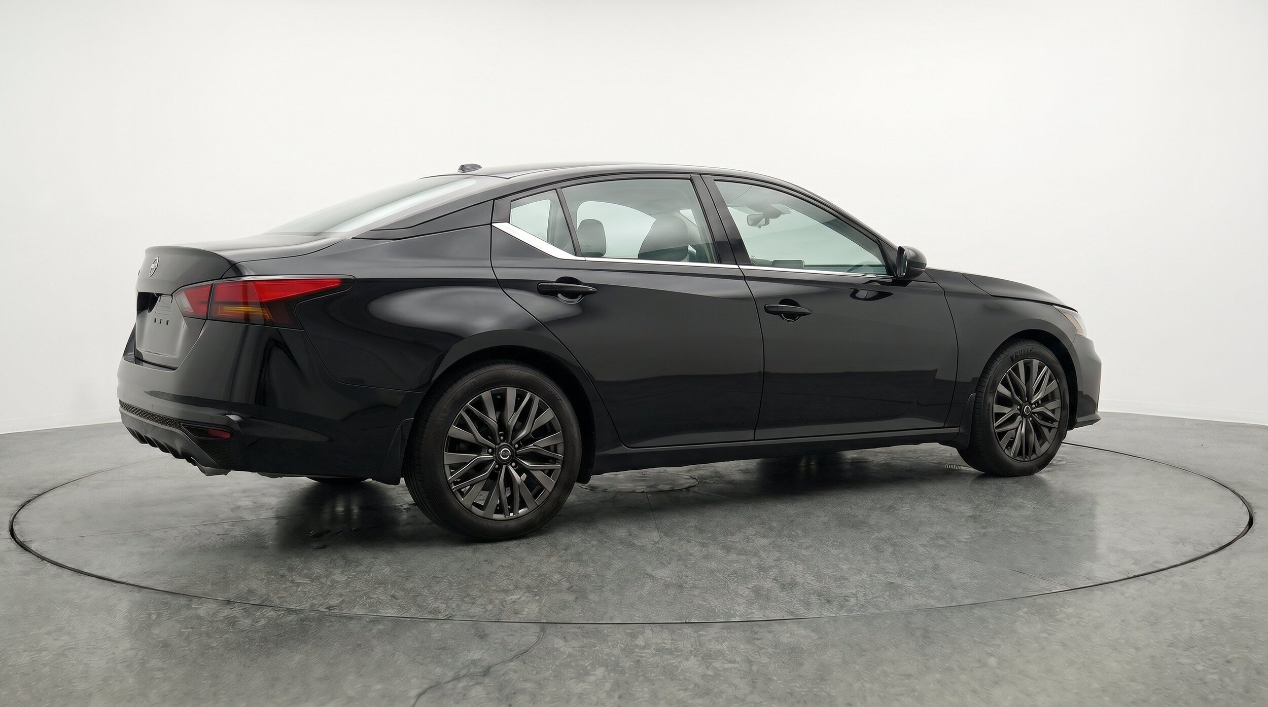 Thumbnail: 2026 Nissan Altima - 9