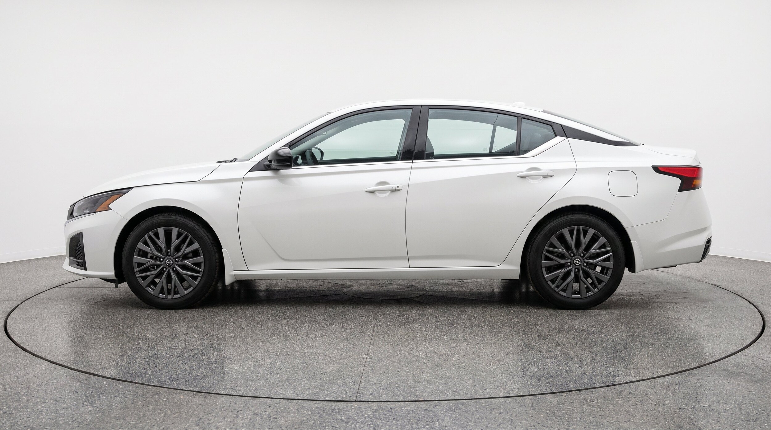 Thumbnail: 2026 Nissan Altima - 5