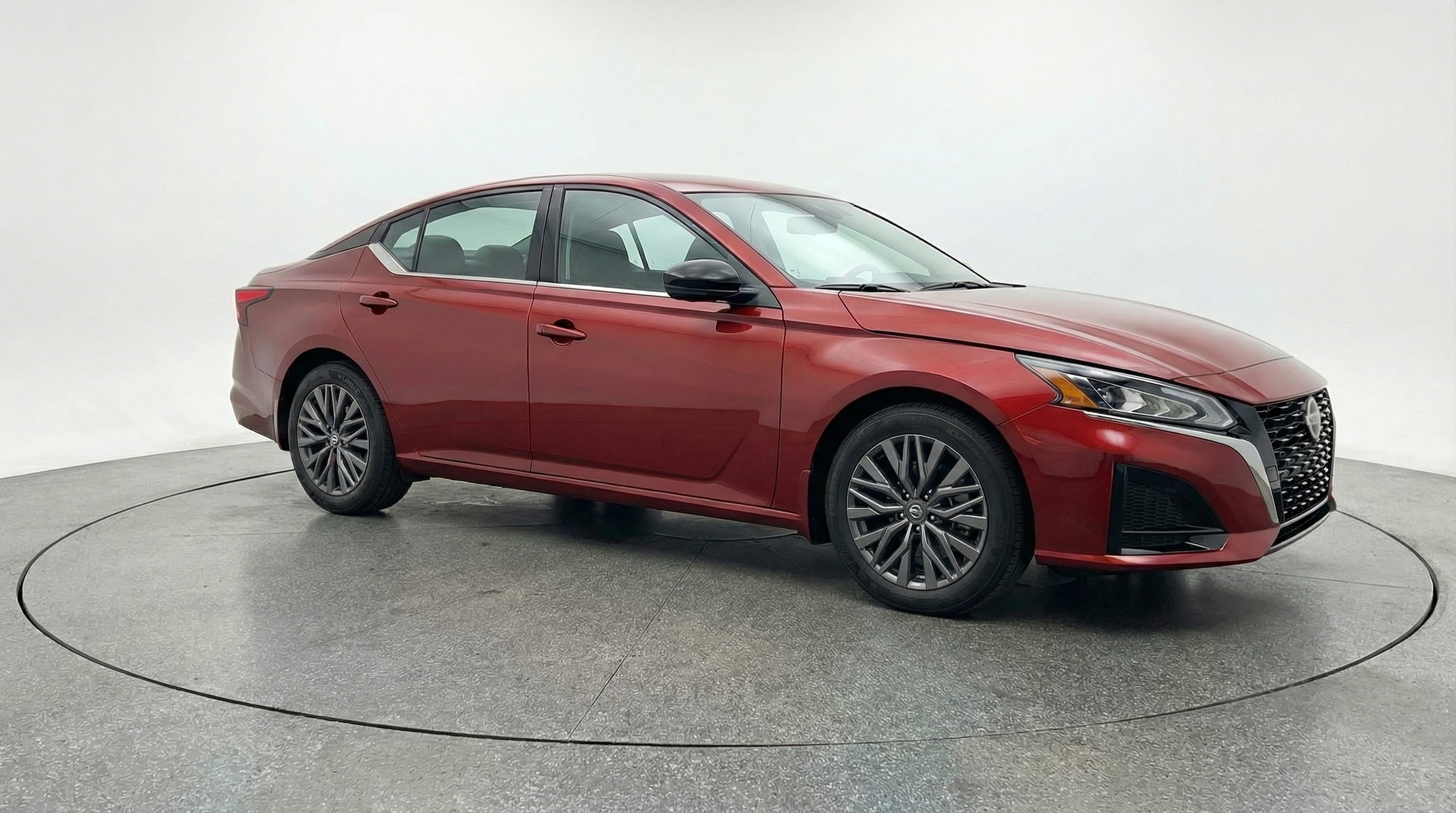 Thumbnail: 2025 Nissan Altima - 1