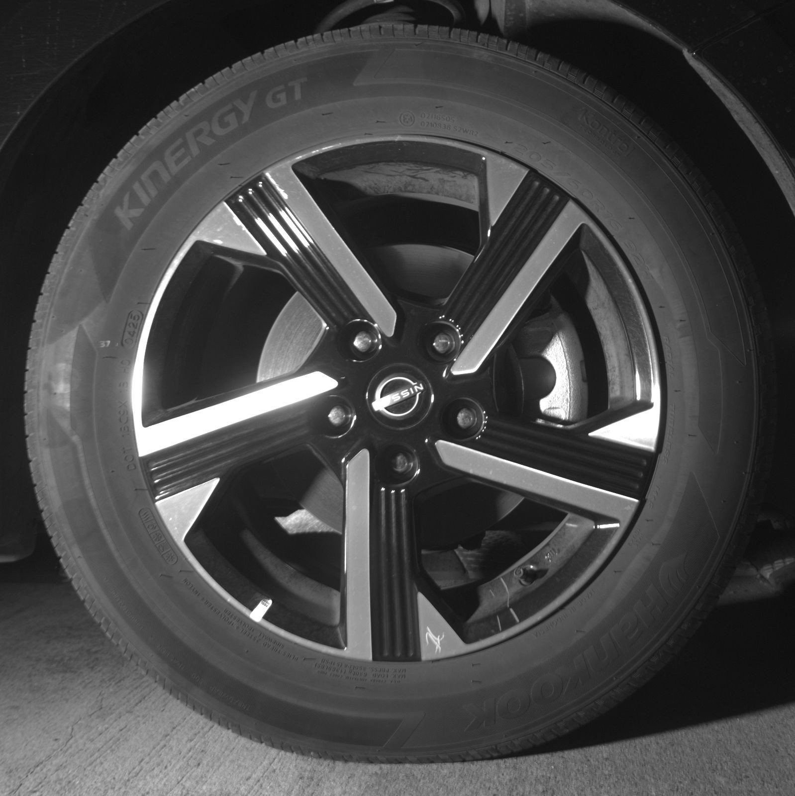 Thumbnail: 2025 Nissan Sentra - 13