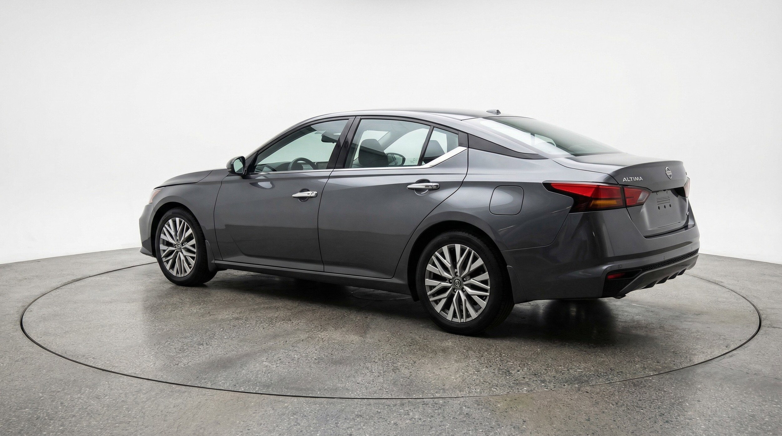 Thumbnail: 2025 Nissan Altima - 6