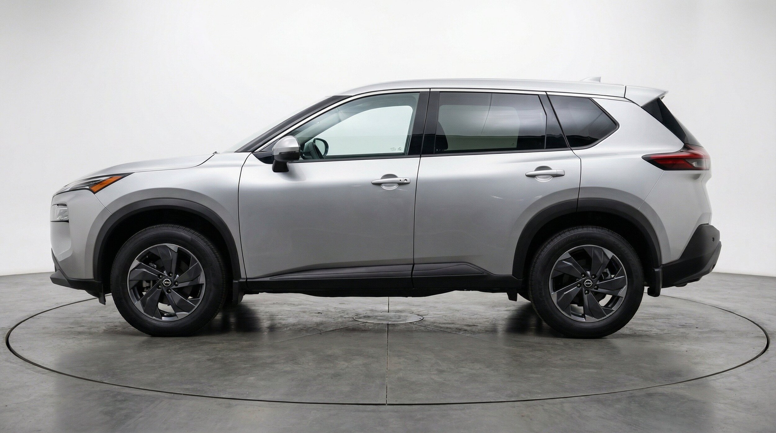 Thumbnail: 2025 Nissan Rogue - 5