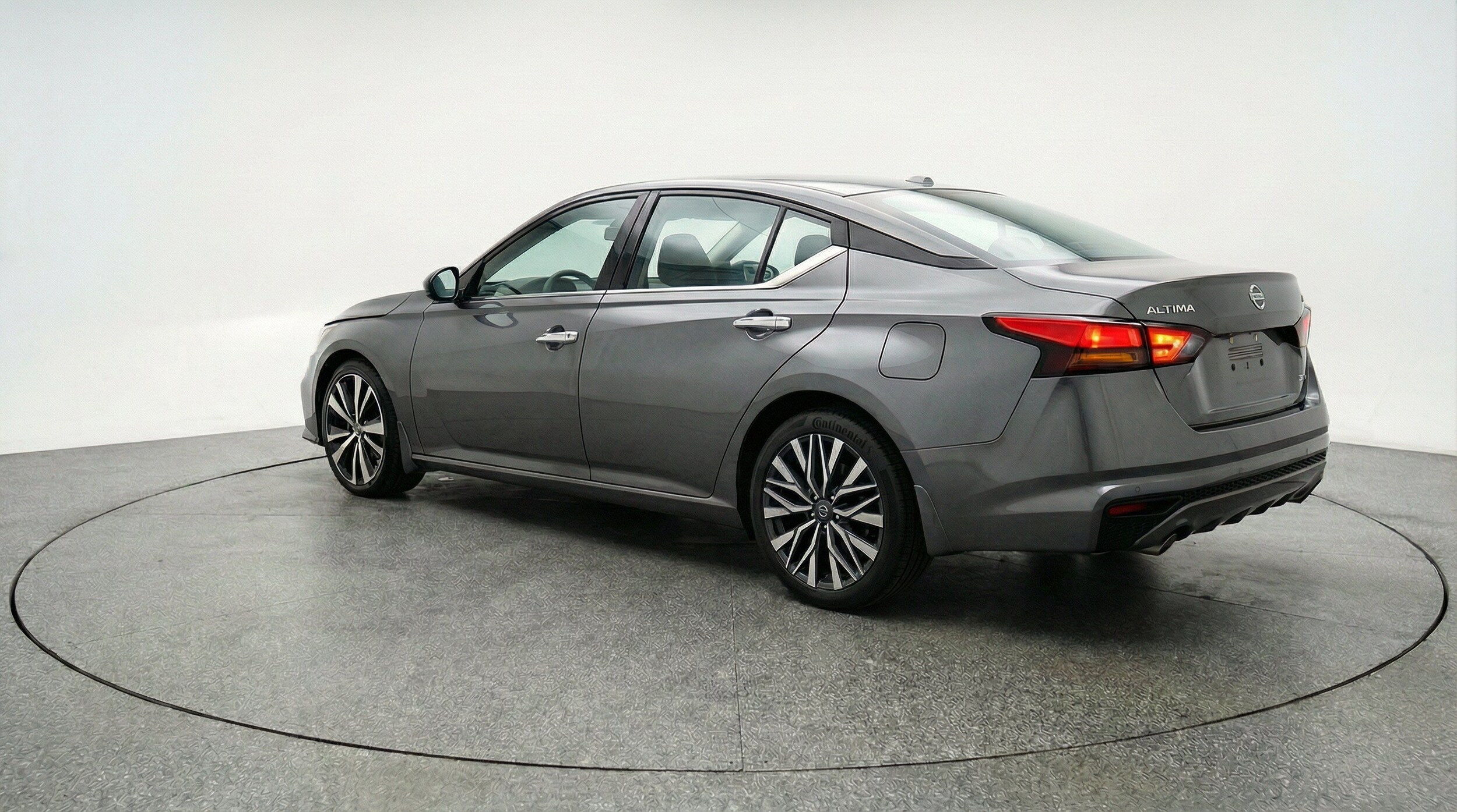 Thumbnail: 2025 Nissan Altima - 6