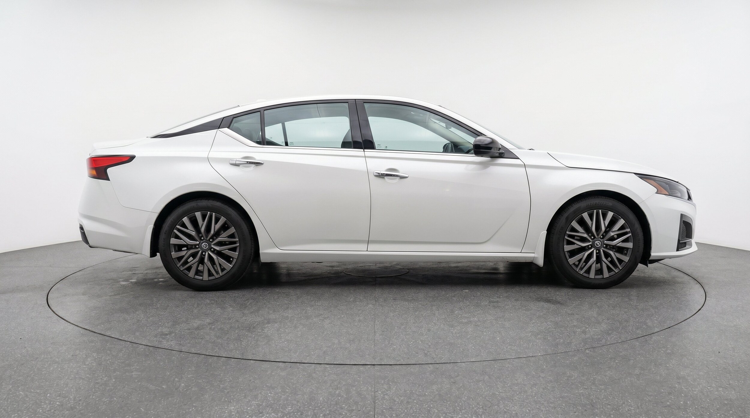 Thumbnail: 2025 Nissan Altima - 11