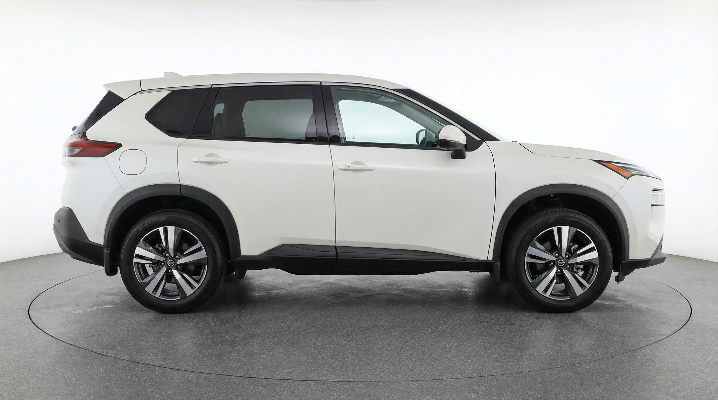 Thumbnail: 2023 Nissan Rogue - 11