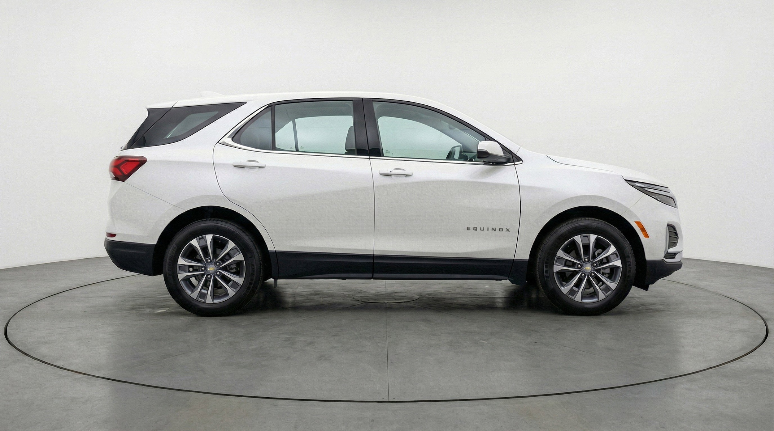 Thumbnail: 2025 Chevrolet Equinox - 11