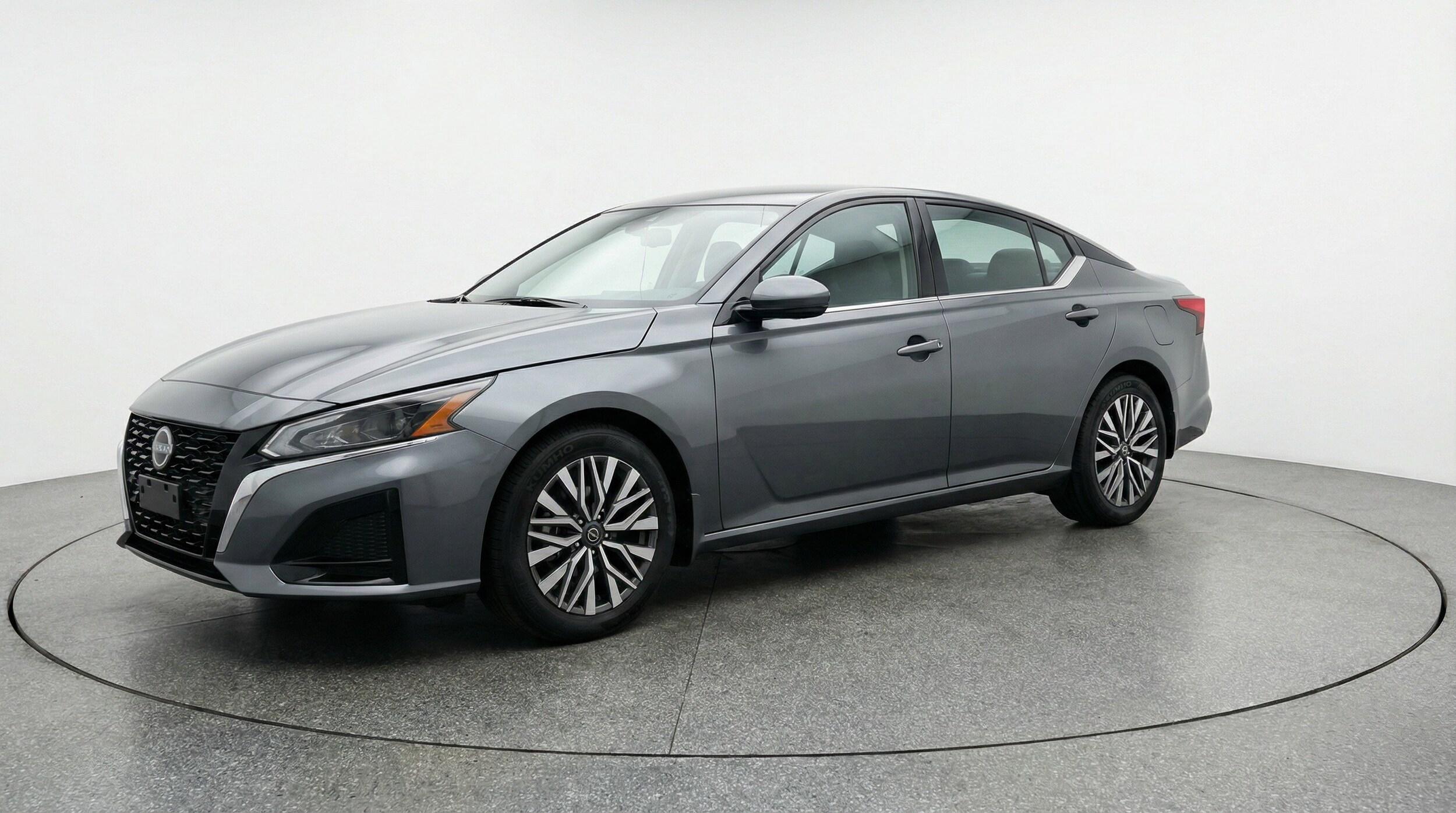 Thumbnail: 2025 Nissan Altima - 3