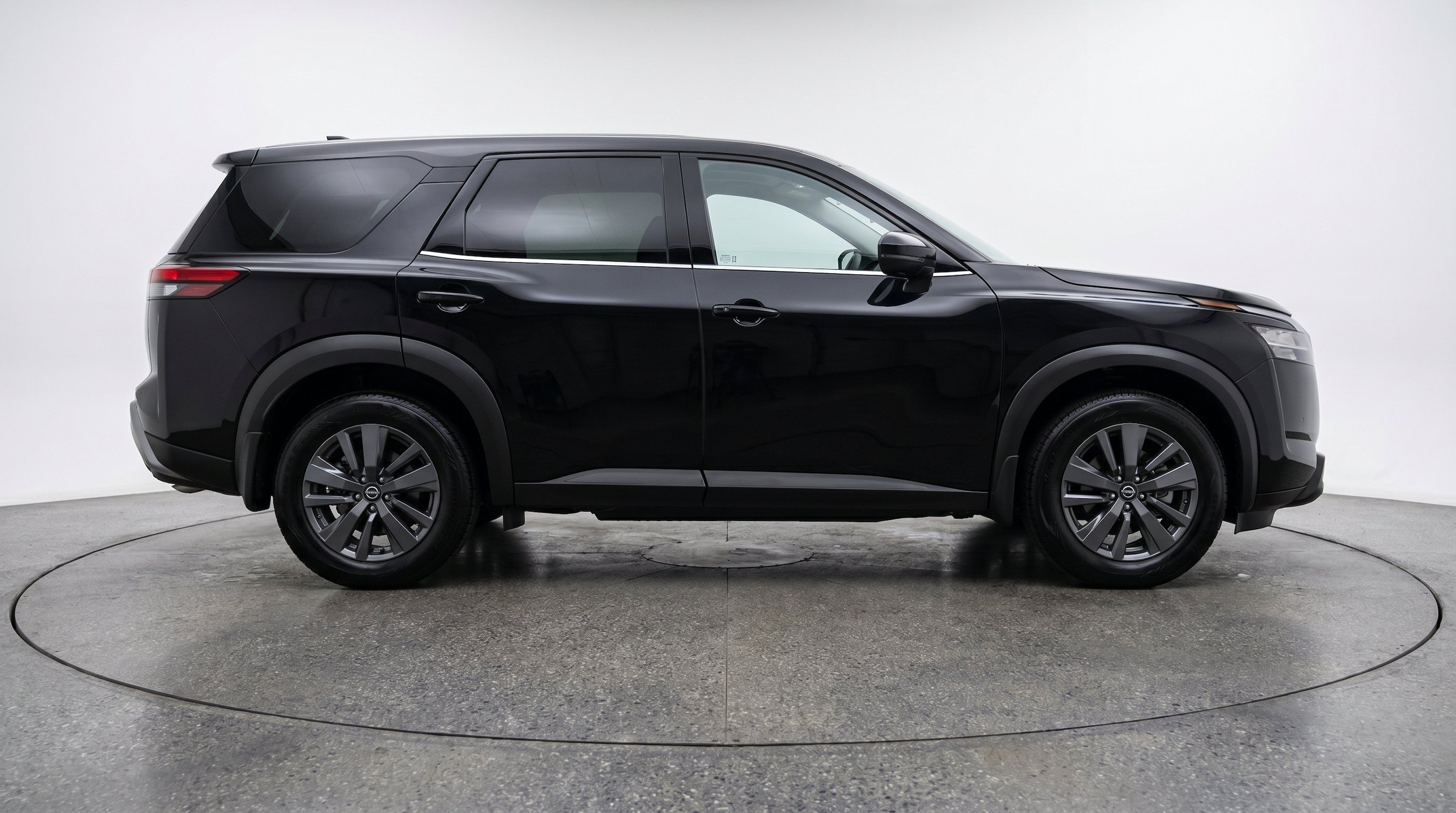 Thumbnail: 2025 Nissan Pathfinder - 11