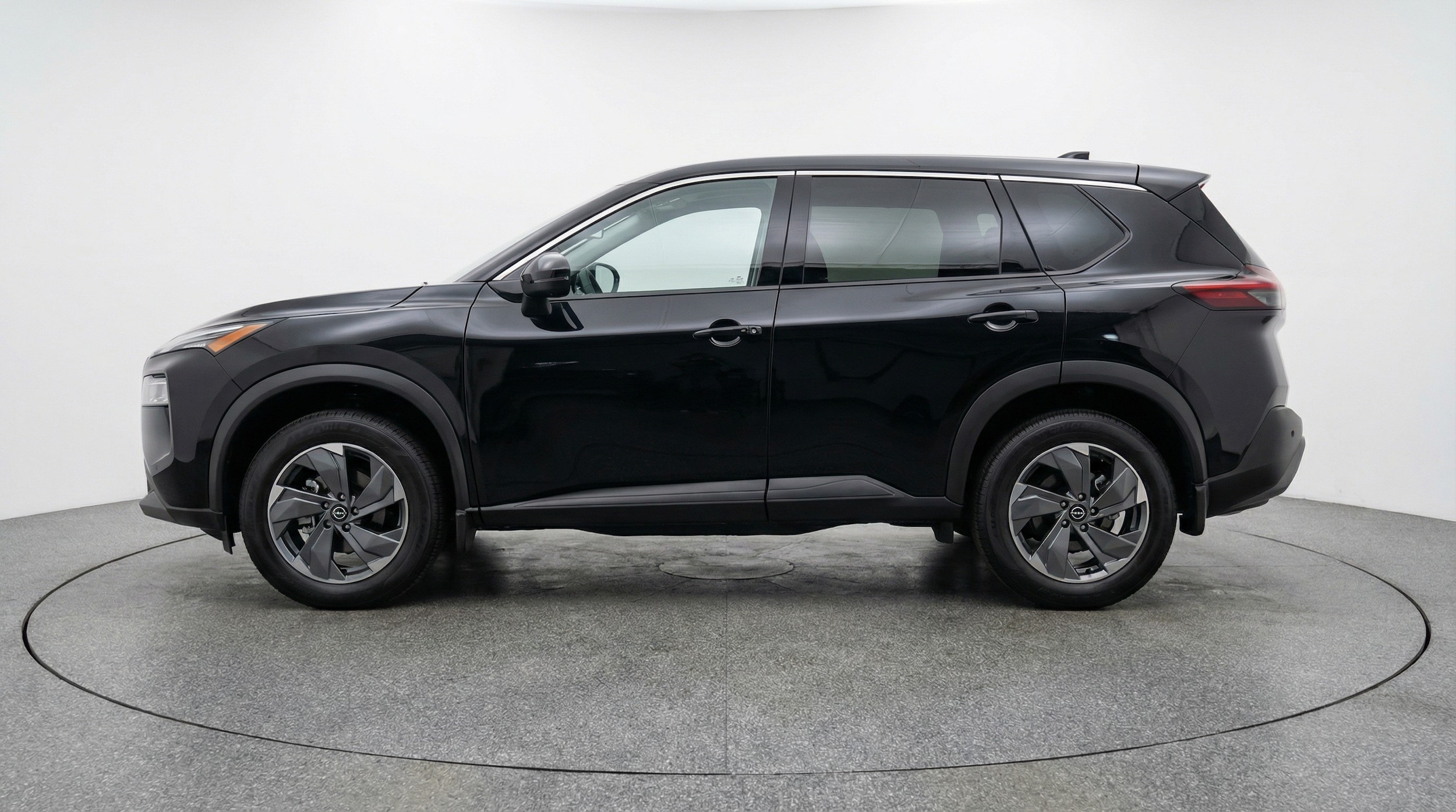 Thumbnail: 2025 Nissan Rogue - 4