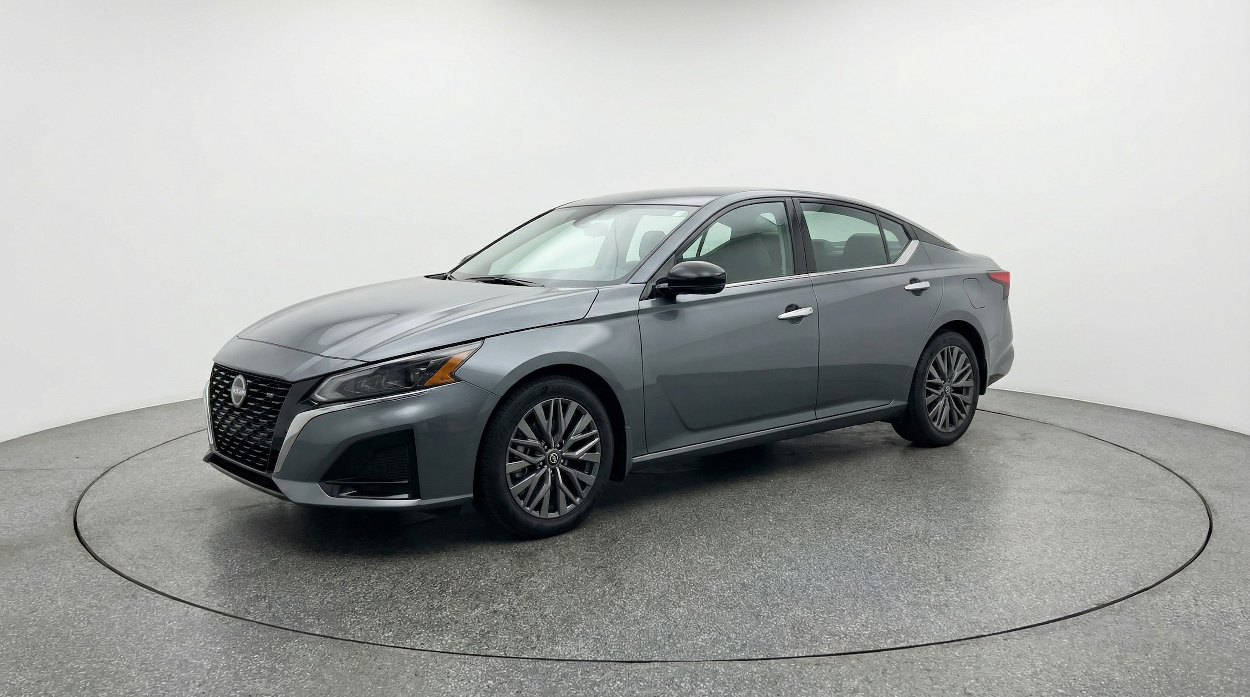 Thumbnail: 2025 Nissan Altima - 3