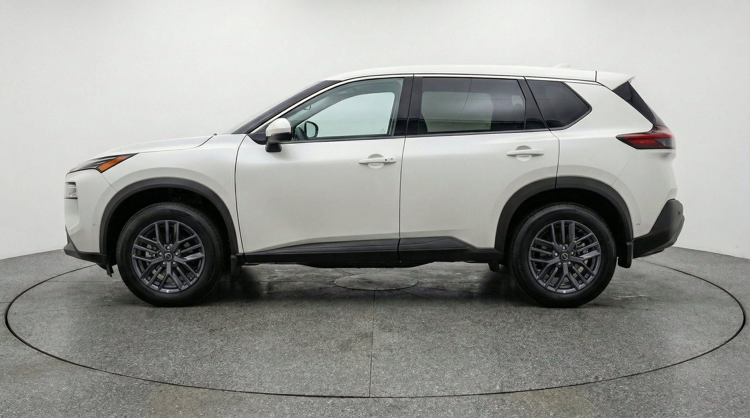Thumbnail: 2026 Nissan Rogue - 5