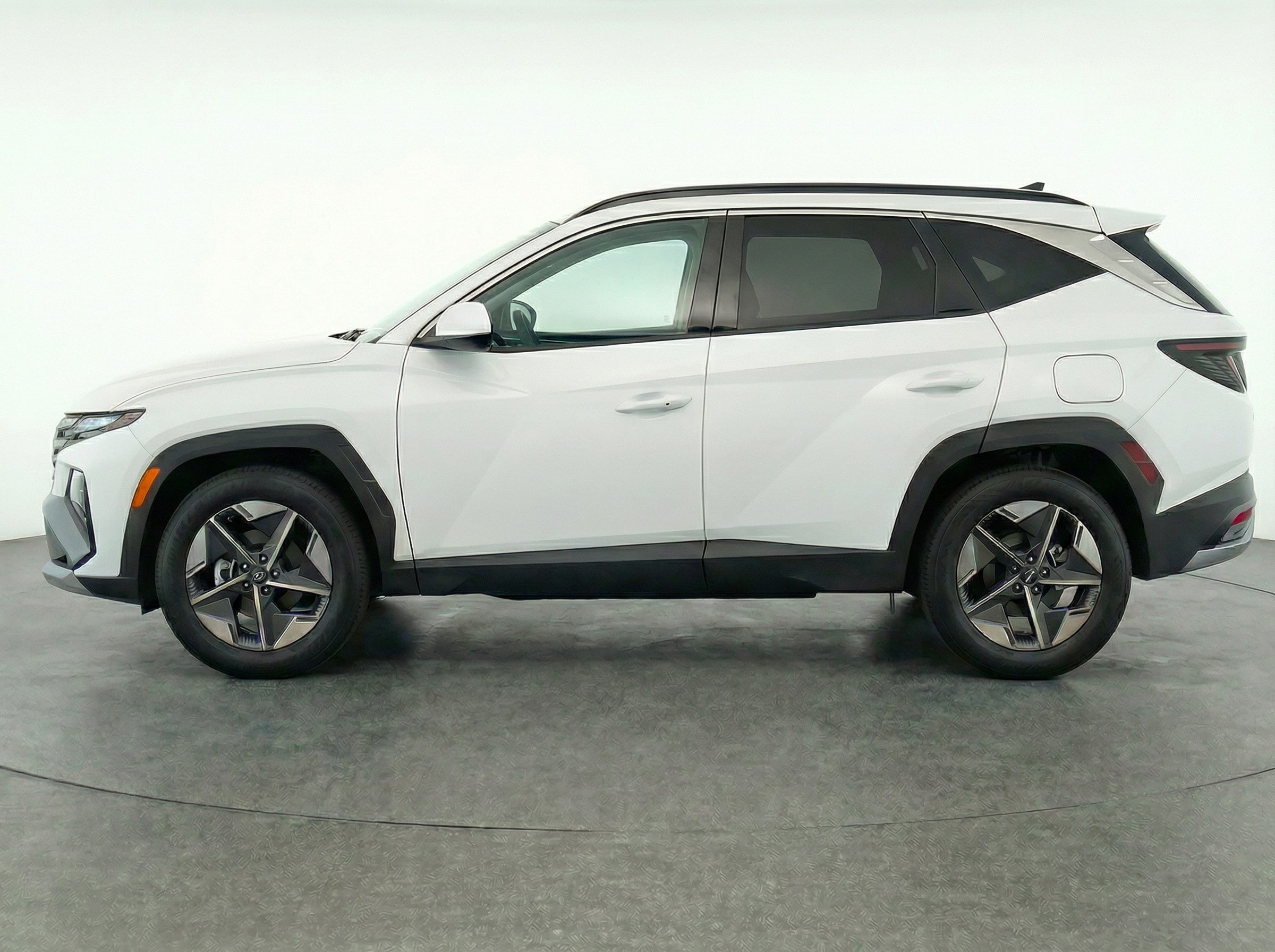 Thumbnail: 2025 Hyundai Tucson - 4